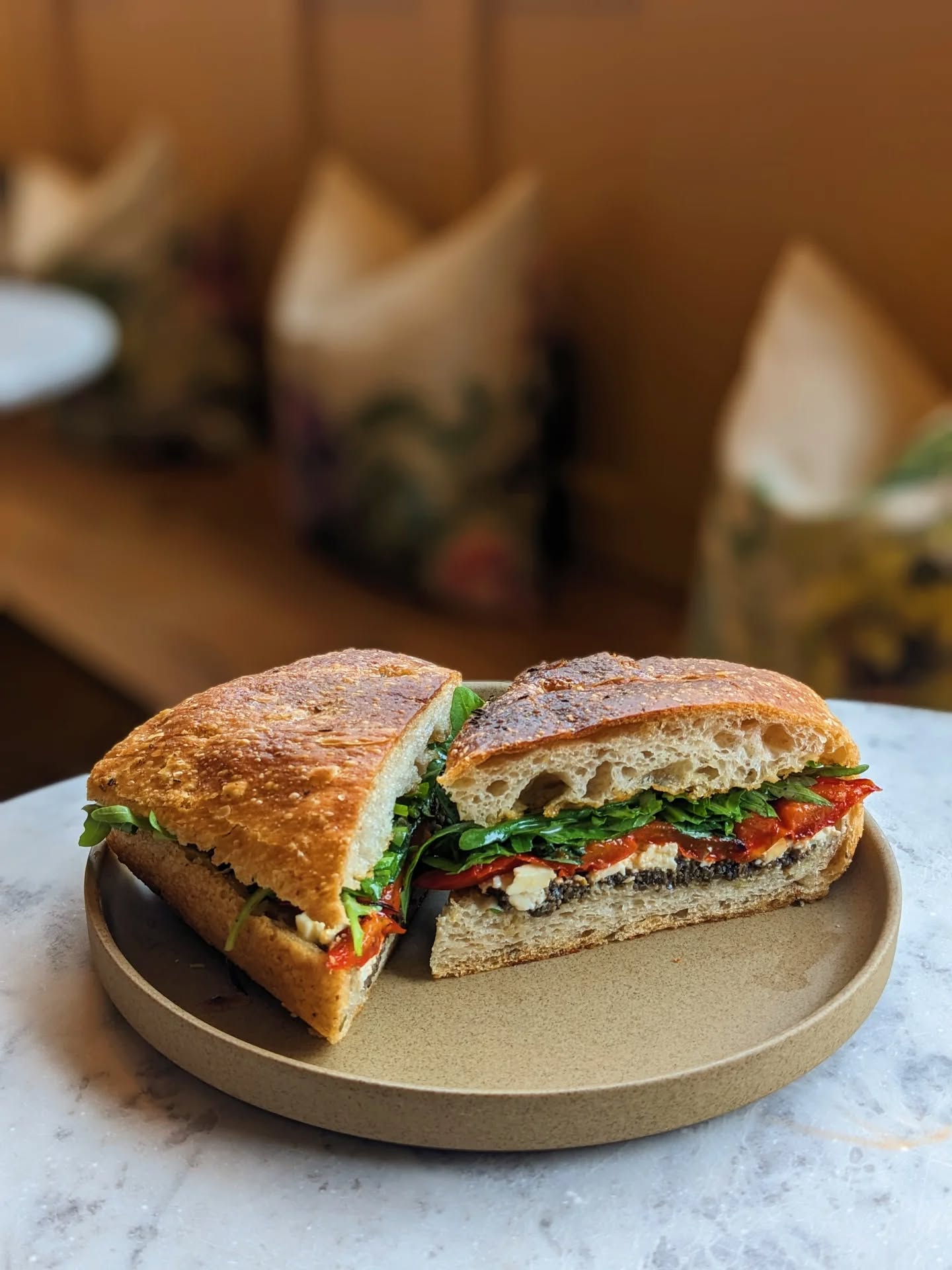 Focaccia Sandwiches this week... ๐ฅช
Roast Chicken, Caesar Dressing, Lettuce and Basil
Or
Mozzarella, Tomato, Olive and Basil
Or
Cheddar, Roasted Red Onion & Rocket
These are available every lunchtime on our freshly baked focaccia, to have in or to take-away! ๐๐
Preorder and collect whenever it suits you. Send us your order via WhatsApp to 07719386405 and we will have your sarnies ready and waiting. ๐๐ป
Weds - Sat
Available to order until 3pm (or until we sell out!)
@visitarundel @tarrantstreetindependents @discover_sussex
@sussexbytheseaarun @sussexexclusive @experiencesussex #focacciasandwich #juniperarundel #arundelwestsussex #visitarundel #cafeandbakeryarundel
