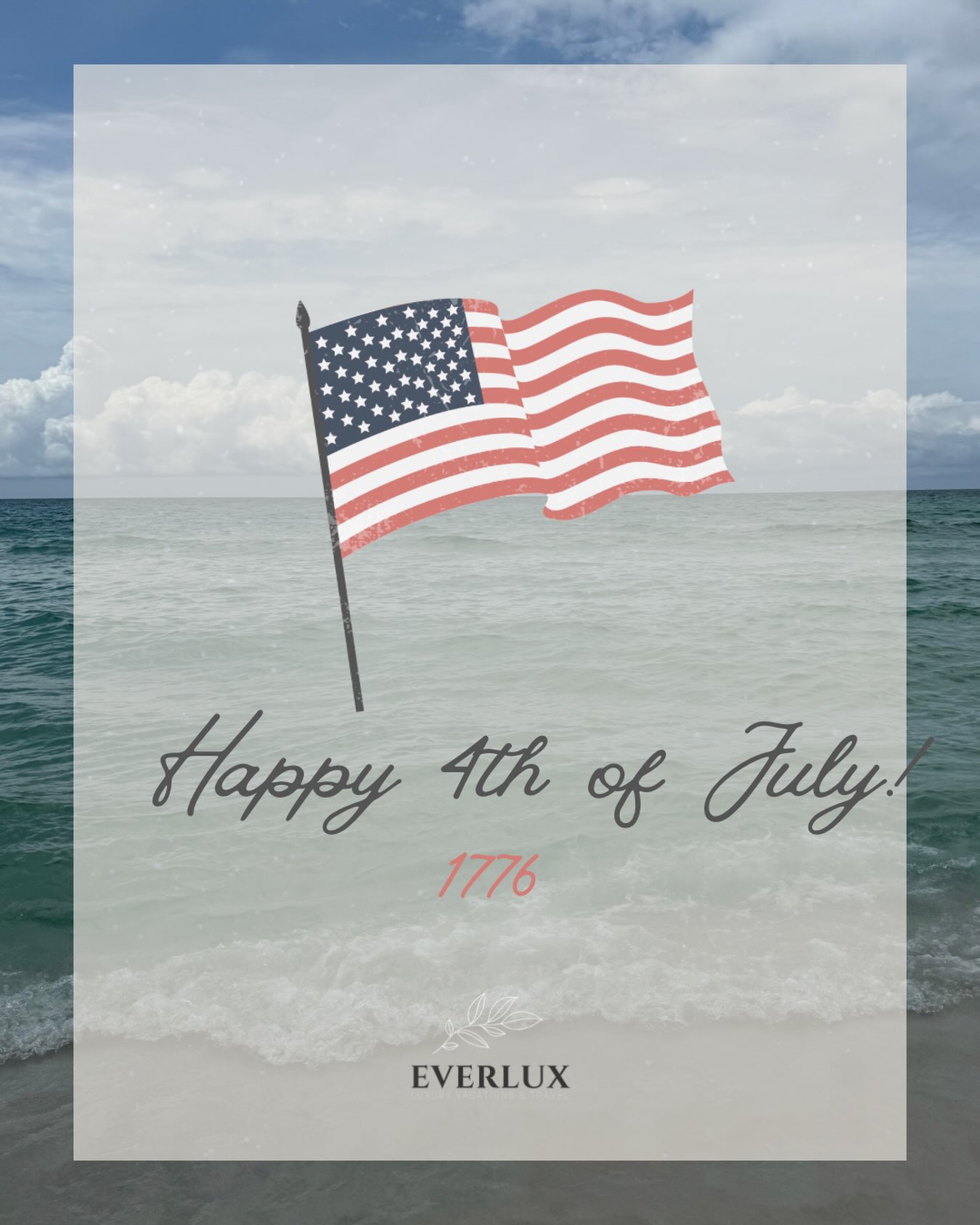 Happy Fourth of July from EverLux travel!💙🇺🇸