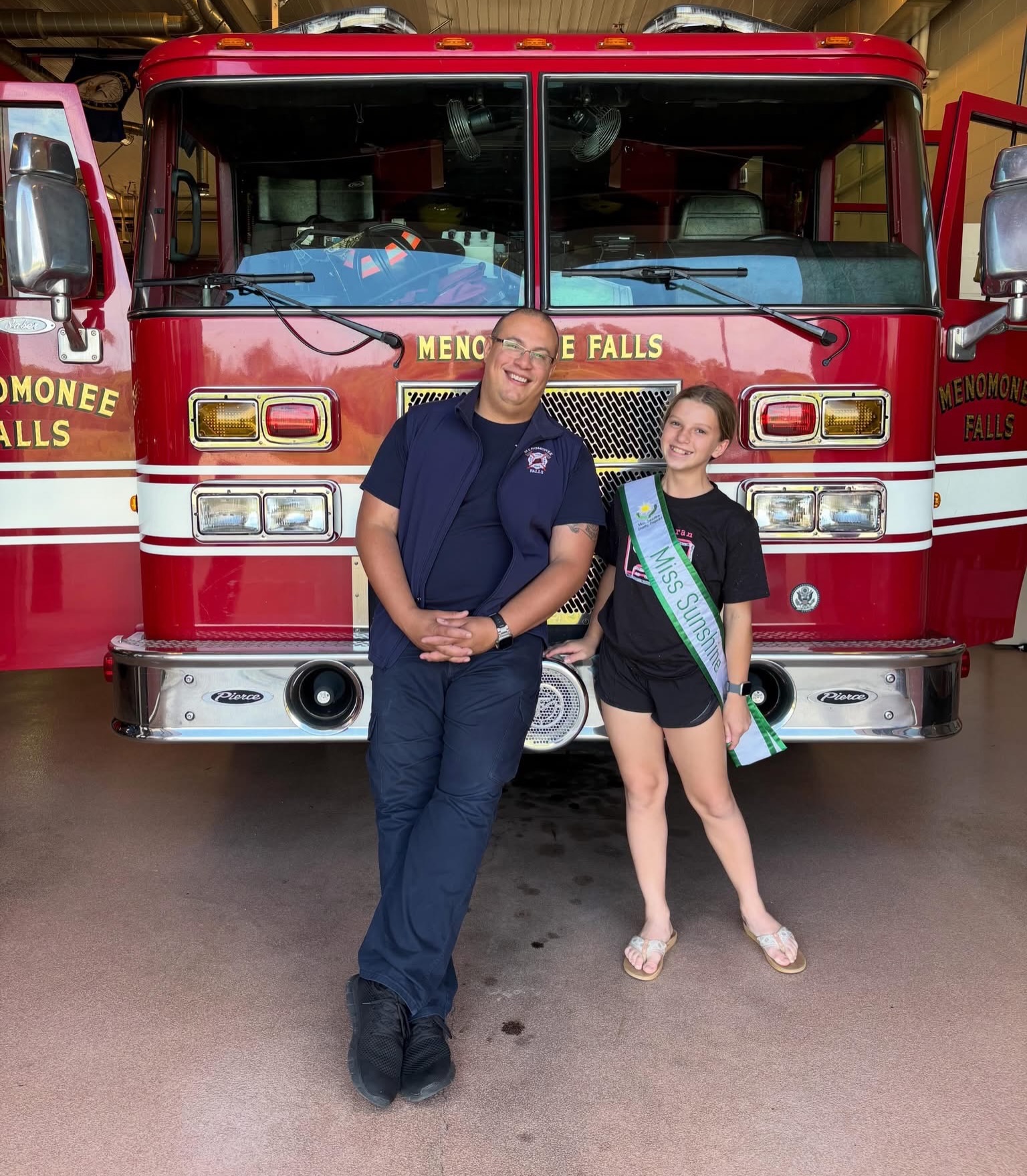 🚒☀️ Bringing a little Florida sunshine to Wisconsin! ☀️🚒
While enjoying her summer vacation, our Miss Sunshine Charity Pageant Jr Ambassador, Cora, had the opportunity to visit the Menomonee Falls Fire Department. She enjoyed a special tour of the station and was excited to thank the firefighters for their dedication and service to the community.
We love seeing our ambassadors spreading sunshine wherever they go—even across state lines! 💛👑
Thank you to the Menomonee Falls Fire Department for the warm welcome and for all that you do!
#MissSunshineCharityPageant #CommunityHeroes #QueensWithPurpose #SpreadingSunshineThroughKindness