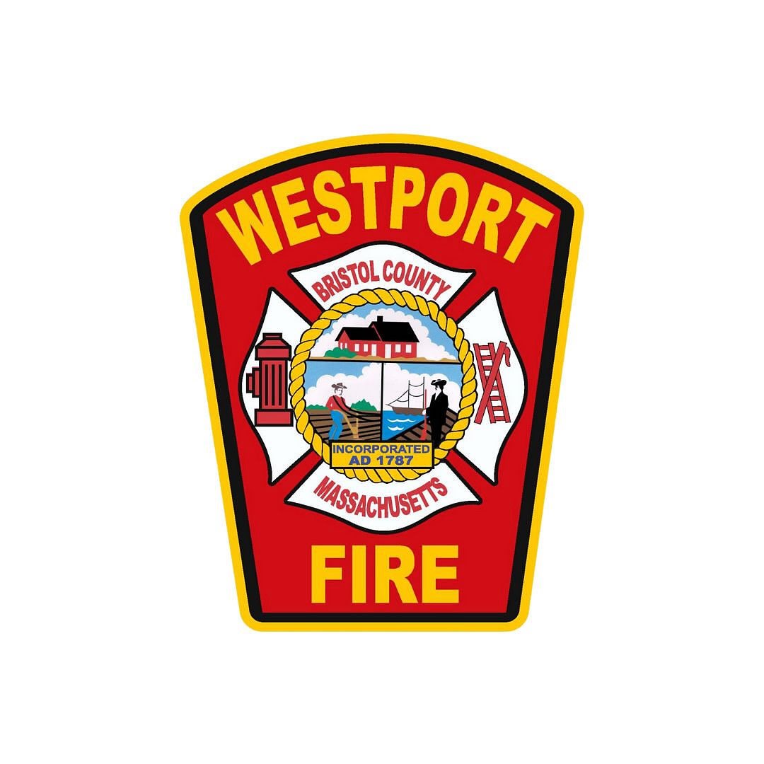 💪 Strong Work today by the Westport Harbormaster, Westport Police Department and Westport Fire Department as they conducted a coordinated emergency medical response to a high priority medical emergency in the area of Ship Rock in the East Branch of the Westport River. Life-saving measures were conducted by the Harbormaster and Police Officer onboard the HarborMaster vessel, including CPR. Care was then transferred to Westport Fire’s Medical Rescue 1, where Advanced Life Support was provided by our firefighter/paramedics throughout transport to a local hospital. At last check, the outcome appeared to be positive.
Our thoughts are with the family and victim.
We thank the Westport Harbormaster, Police, E911 dispatcher and our members for their strong work.
#westportma