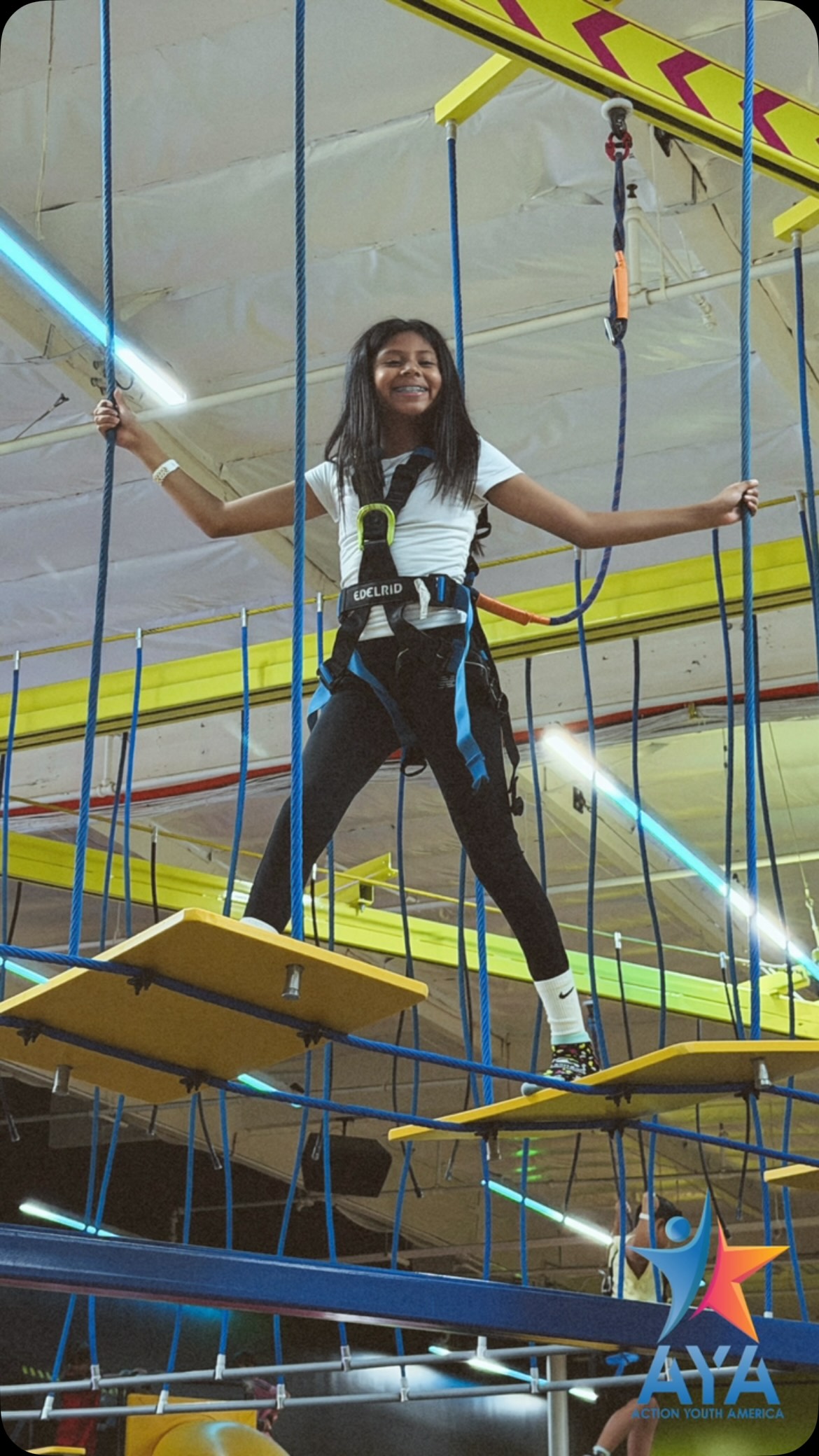 Eastmont Intermediate students had the best day at Urban Air filled with pizza, laughs, adventures, and unforgettable memories with friends. 💙🍕🤸⭐️ #AYA #ELO #MUSD #AfterSchoolProgram #UrbanAir
