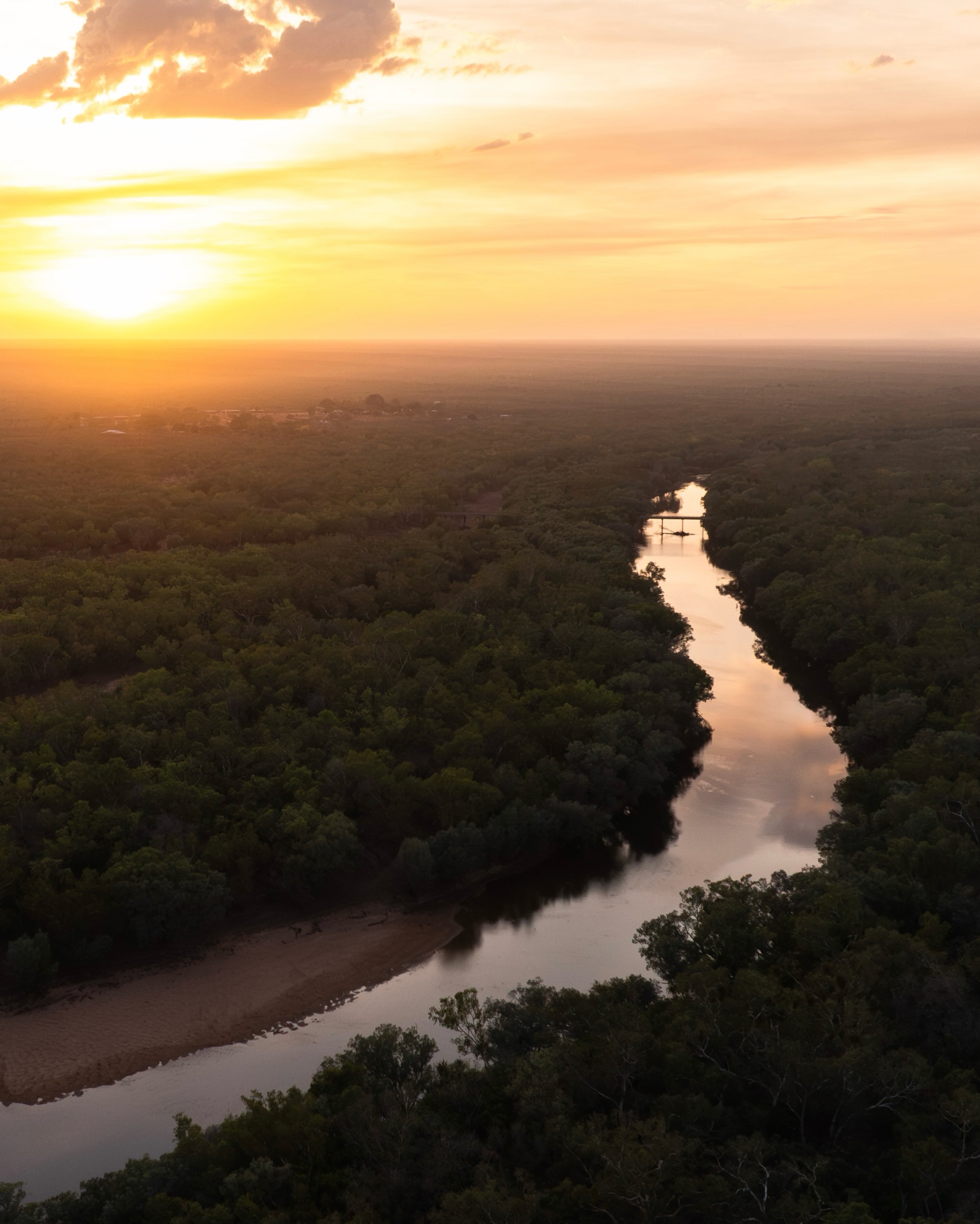 The National Heritage listed Martuwarra Fitzroy River in the Kimberley of Western Australia is one of the last free-flowing rivers in the world.
Huge wet season rains fill the floodplains, and small tributaries flow into the Martuwarra before it flows out into King Sound near Derby.
The river is a source of life for countless species of plants and animals, some of which are critically endangered, like the freshwater sawfish.
The Martuwarra is culturally significant to the First Nations people who live along the river and rely on it remaining unpolluted.
Billionaires like Gina Rinehart are trying to extract massive quantities of water from the river to benefit their own agenda.
We are in the final days of being able to comment on the draft Water Management Plan, which is being assessed by the WA State Government. This will influence how the river is protected and how its water resources will be managed.
Find the link in my story or on the bio of @environskimberley they have made it quick and easy to make a submission!
#Martuwarra #Kimberley #Nature