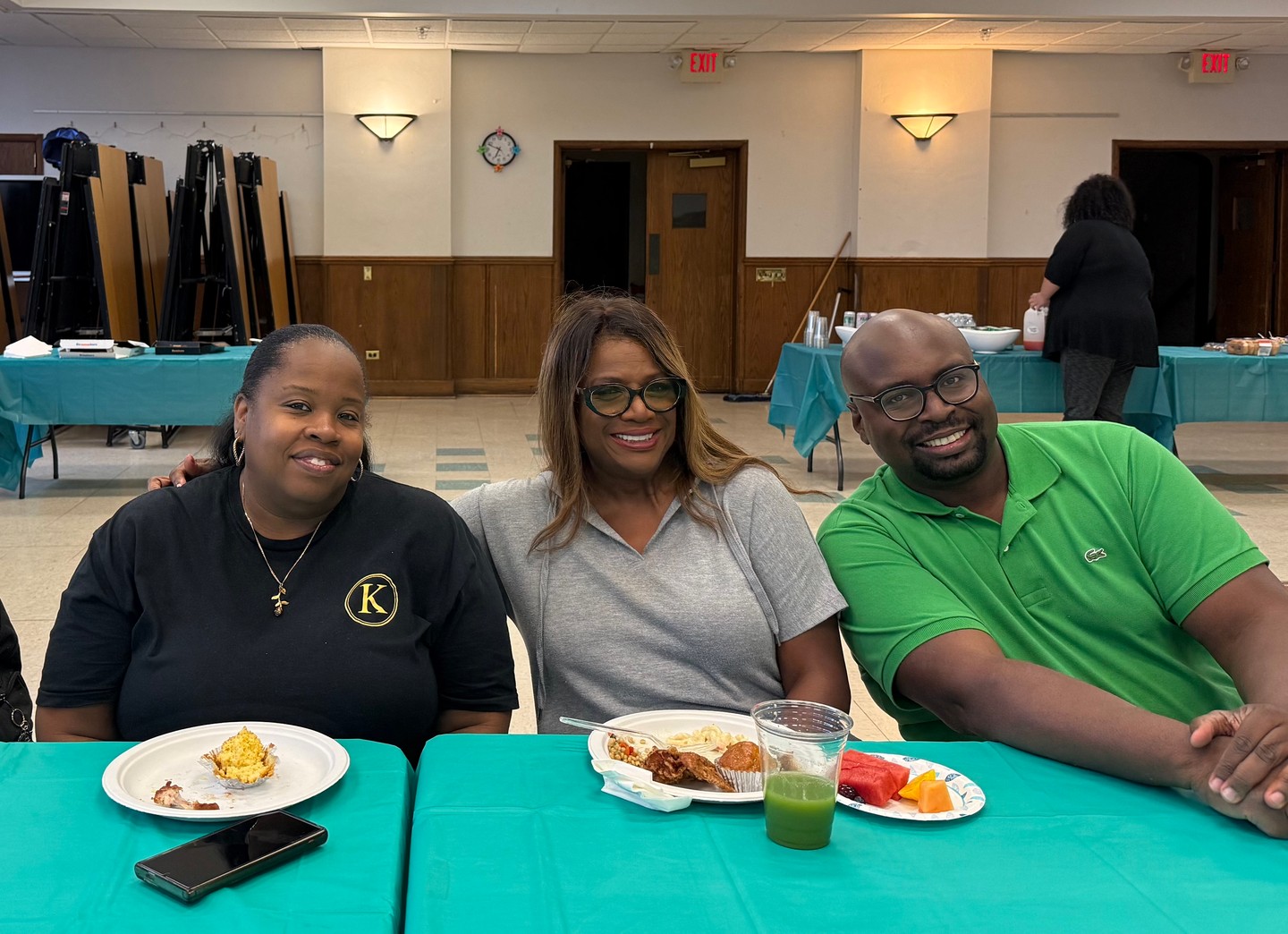 We had such an amazing time at our recent potluck!
We welcomed our new Executive Director, Kai Moore, and connected with old and new friends alike. Thank you to everyone who brought food, shared a story, and illustrated why we're called "a collective."
Stay tuned for the next event!
#TheCollectiveWKC #WilmingtonKitchenCollective #WKC