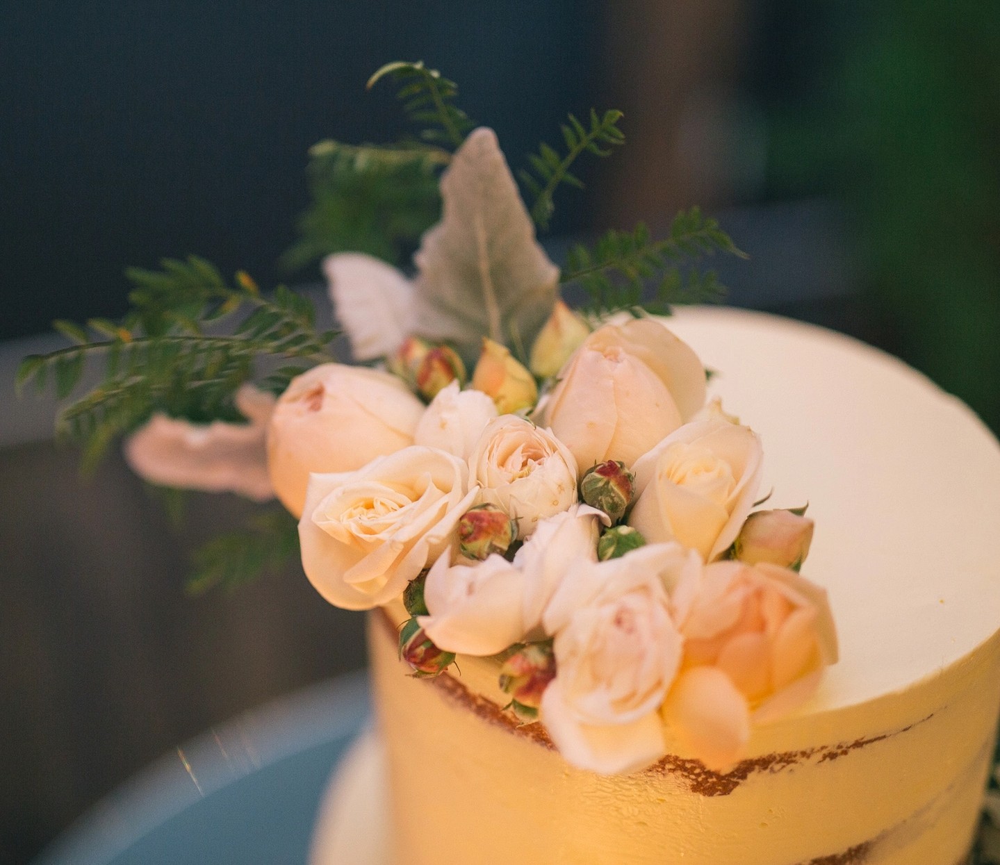 Want your cake to be the showstopper? 🌸🍰
Learn how to choose safe, beautiful blooms and keep them fresh with tips from Floral DeVine’s guide. From floral crowns to cascading roses, these ideas help you match flowers to your event and protect your guests. Perfect for weddings, birthdays or any celebration in Hunters Hill and nearby suburbs.
Tip: ask your local florist to prep stems with food-safe barriers or water tubes so your cake looks stunning and stays safe. Link in bio to read the full guide and get inspired! ✨
#FreshFlowers #CakeDecor #FloralDesign #LocalFlorist #HuntersHill #EventStyling #SameDayFlowers #FloralInspiration