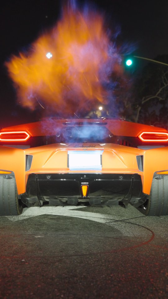 In case the firework stand is out of M80s, you can take this with you. Another first in the world, the #lamborghini #temerario flame tune. Presented to you with no music so you can hear the real music. We had problems getting footage because the car is too fast btw 😂 #svj who?
Happy #4thofjuly #america