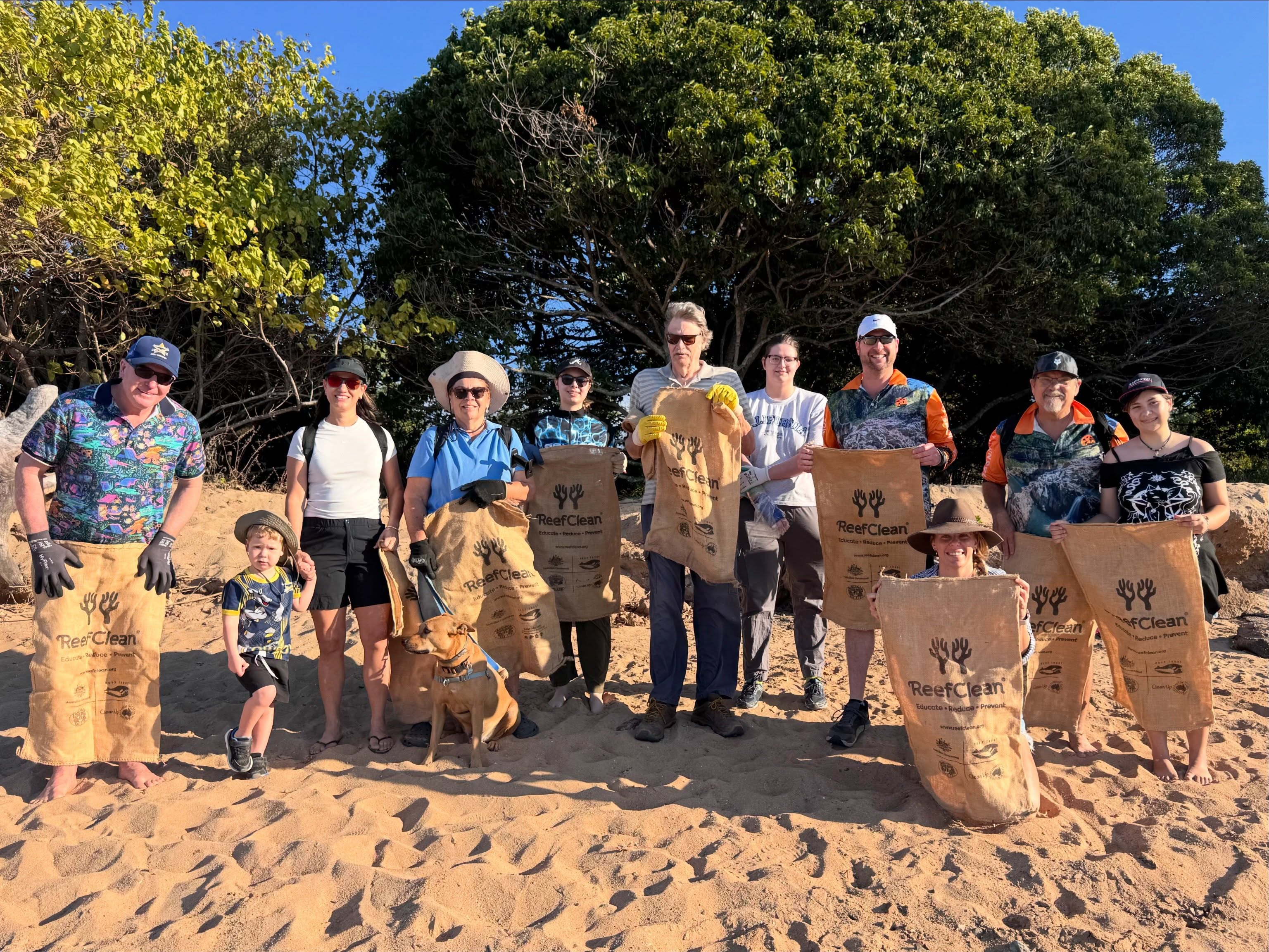 🌊💙 What a fantastic afternoon at Toolakea Beach! 🏖️♻️
The Townsville Hike & Explore crew teamed up with @tangaroablue for a beach clean-up, and it was great to give back to such a beautiful spot. 🙌🌿
After chatting with some of the locals, it was awesome to hear that the community already does a fantastic job keeping this beach clean. 💚👏 The beach wasn’t in bad shape at all, but we still managed to collect a few bags of rubbish that didn’t belong there. 🗑️🚮 Every little bit helps!
A huge thank you to everyone who came along and made a difference. Together, we can help keep our coastline beautiful for everyone to enjoy. 🌏🐢☀️
We can’t wait for our next Beach Clean-Up at Toomulla Beach on 9 August! 🏖️💪 We’d love to see even more friendly faces there! 💙♻️
#tsvhikeandexplore #beachcleanup #environmentalsustainability #tangaroablue #toolakeabeach