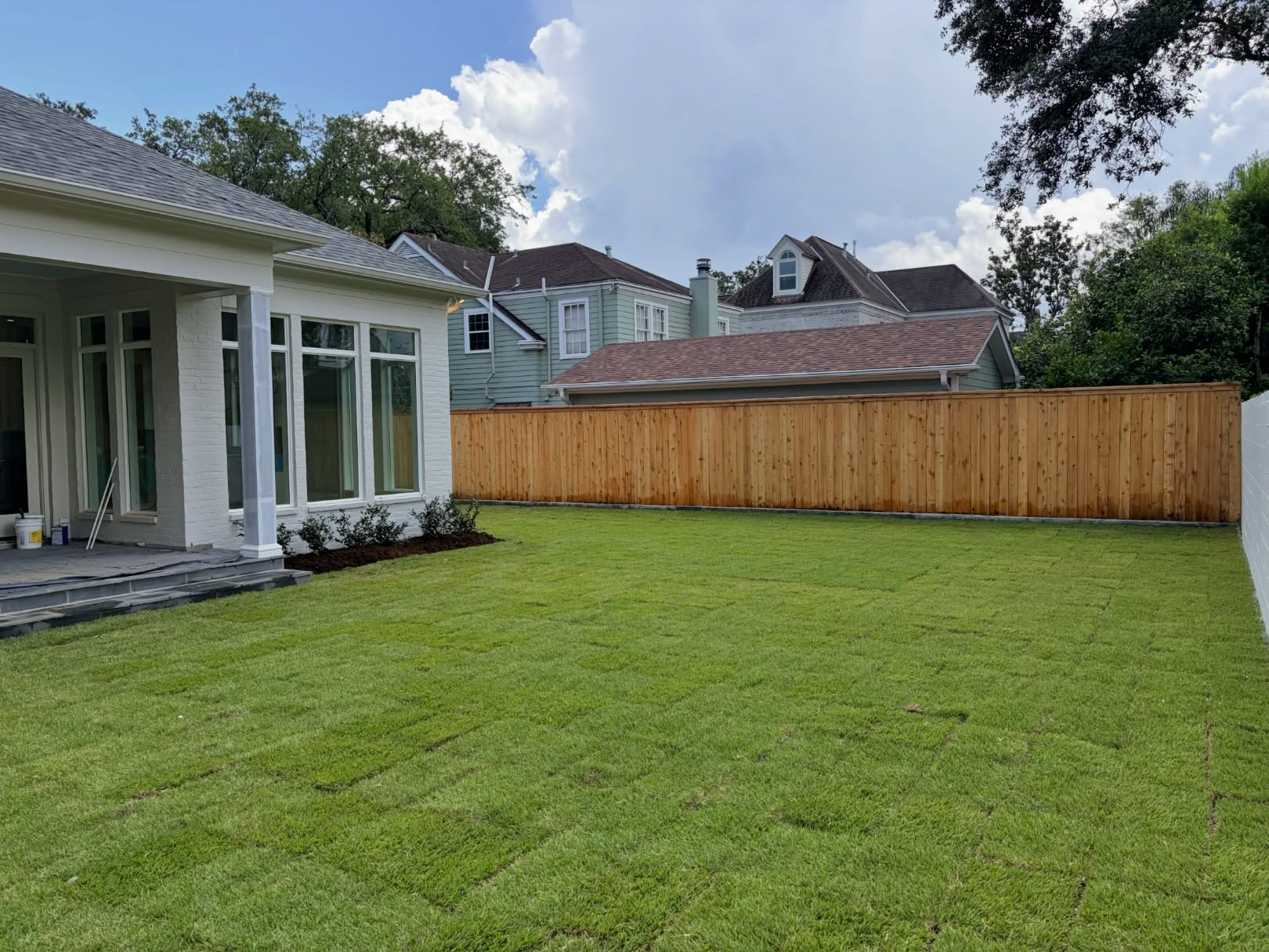 You need new sod? Why yes of course we can do that. You need it watered everyday too? We can help with that also - an in-ground irrigation system is what you need. ✅ ✅
CALL/TEXT (504)343-3938
#sod
#newyard
#newpost😍