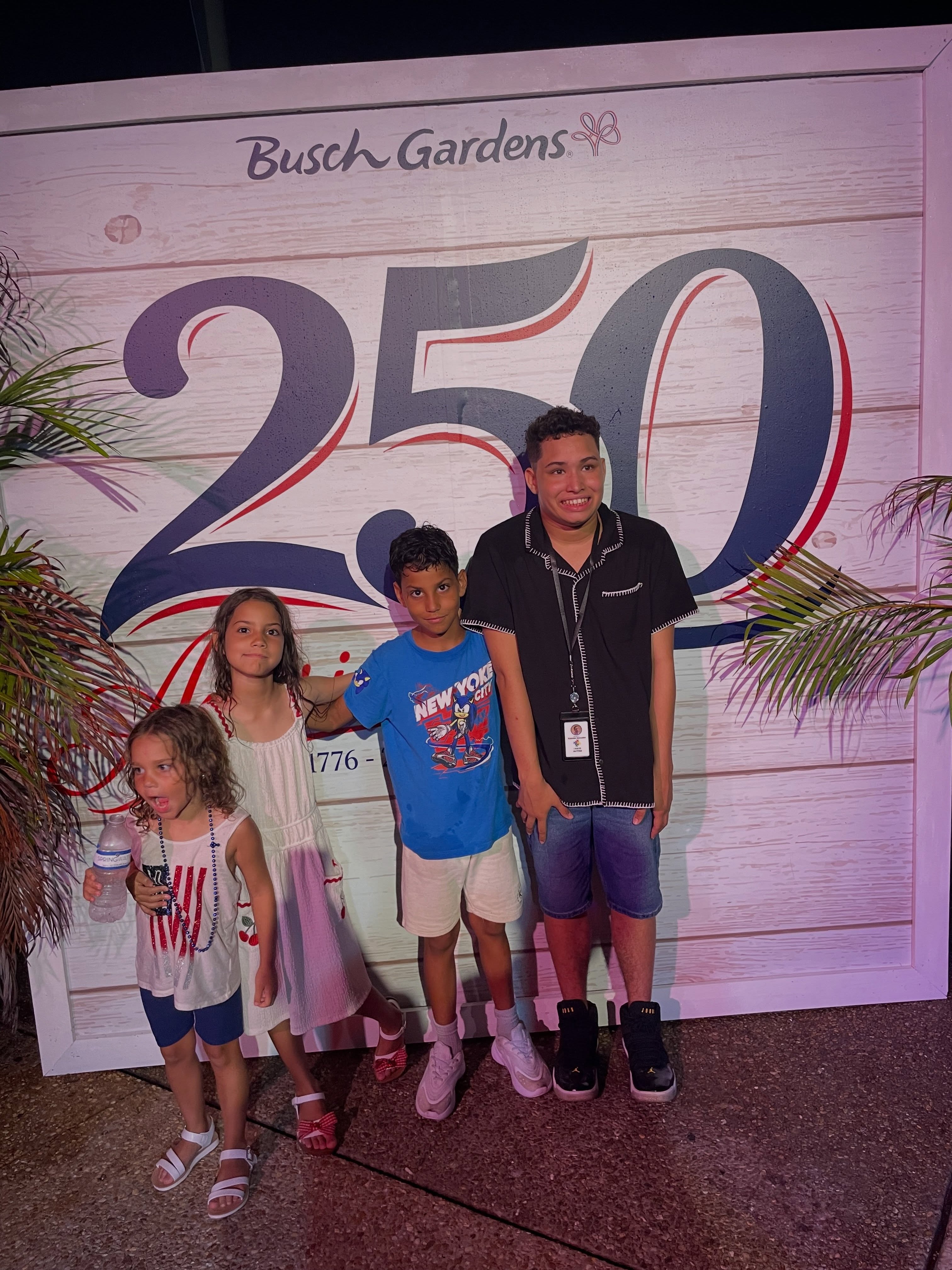 Happy 4th from my family to yours and also happy bday to one of mine; Henry! 💙❤️💙❤️