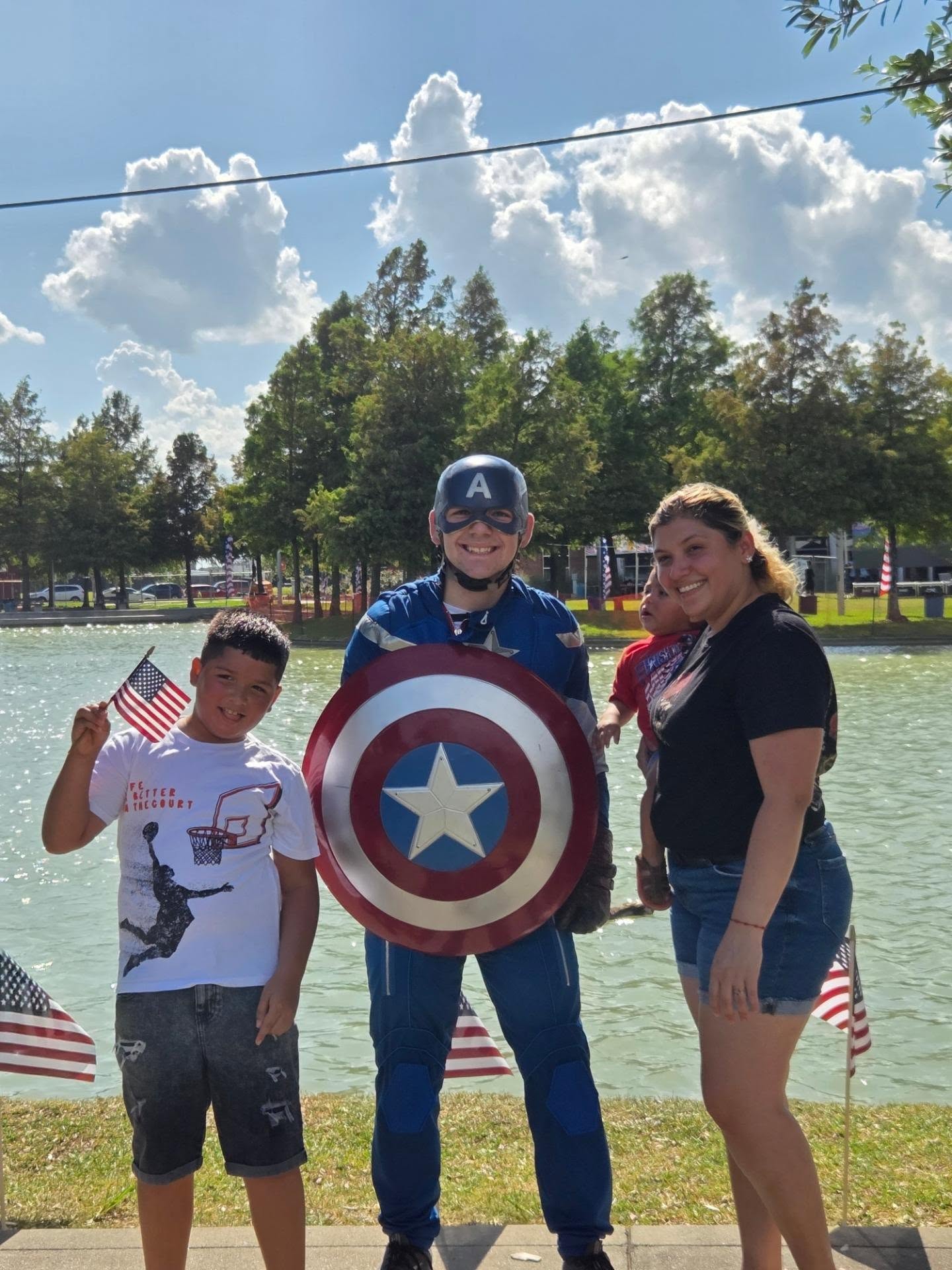 Happy 4th of July 🎆
Our team was busy today!
The American Hero & our face painters had a wonderful time today celebrating with everyone at @beaumonteventstx 4th of July Spectacular!
Did you stop by and say hi?!
Be sure to comment your pics below so we can see your magical moments ✨️
#jackandjillsstorybookco