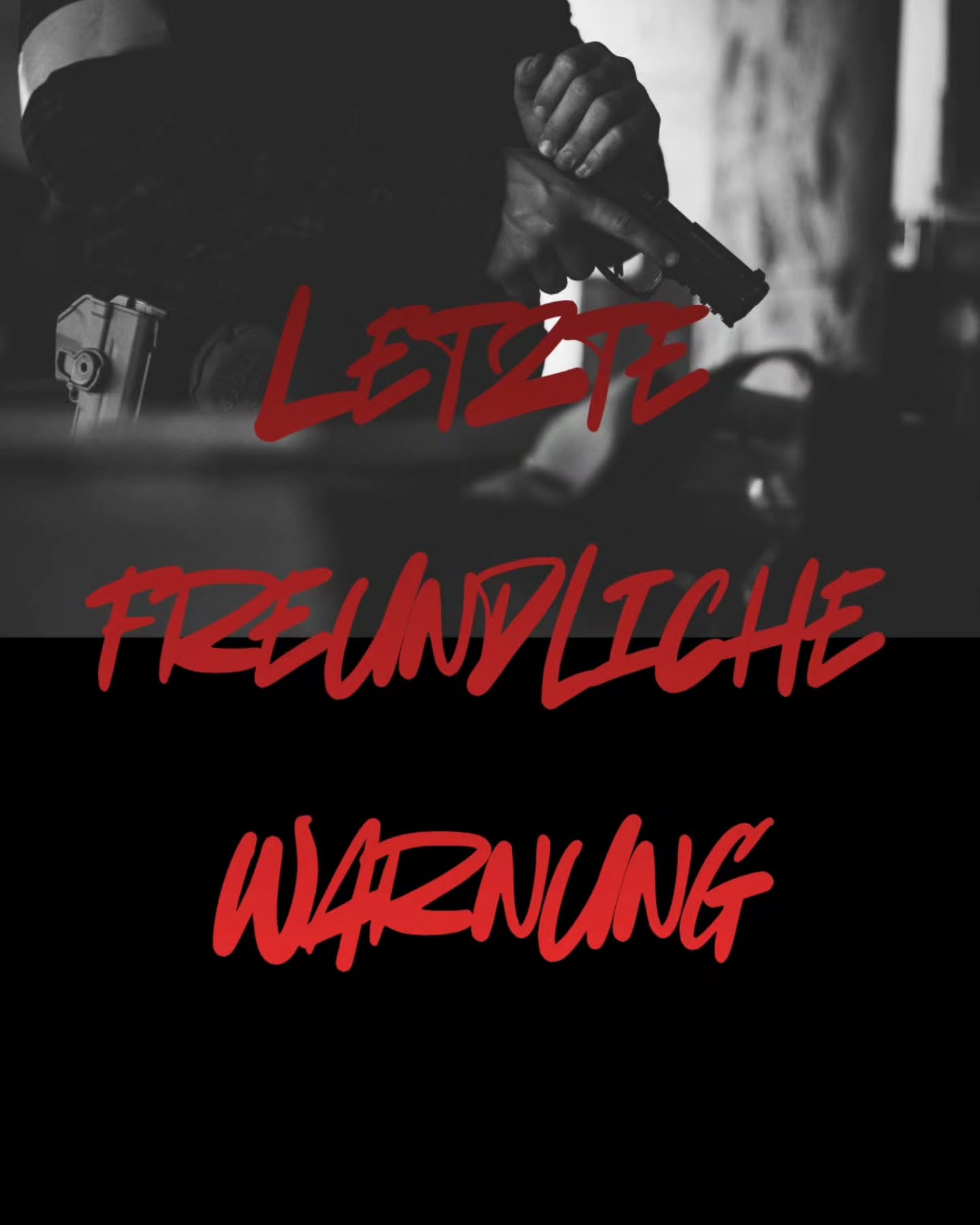 Ich WILL weder meine Cover & Illustrationen, noch meine Worte in KI generierten Beiträgen sehen.
Das war von Beginn an so und an dieser Meinung wird sich auch nichts ändern!
Bis jetzt war ich freundlich... das hört jetzt auf, wenn sich nicht an diese Regel gehalten wird. Und glaubt mir, niemand will mich mit schlechter Laune erleben.
Es ist ein Armutszeugnis, dass dieser Dreck in einer Bubble, die von Fantasie und Kreativität lebt, überhaupt genutzt wird.
Aber das allein ist euer Problem. Jeder ist sich selbst am Nächsten, nicht wahr? Warum über Konsequenzen nachdenken?
Sei es drum - ich werde mich nicht weiter bemühen, Dummheit zu belehren. Aber ich werde euch die Hölle auf Erden bereiten, wenn ihr eure Pfoten nicht von meinen & @black.n.drew Werken lasst!!!