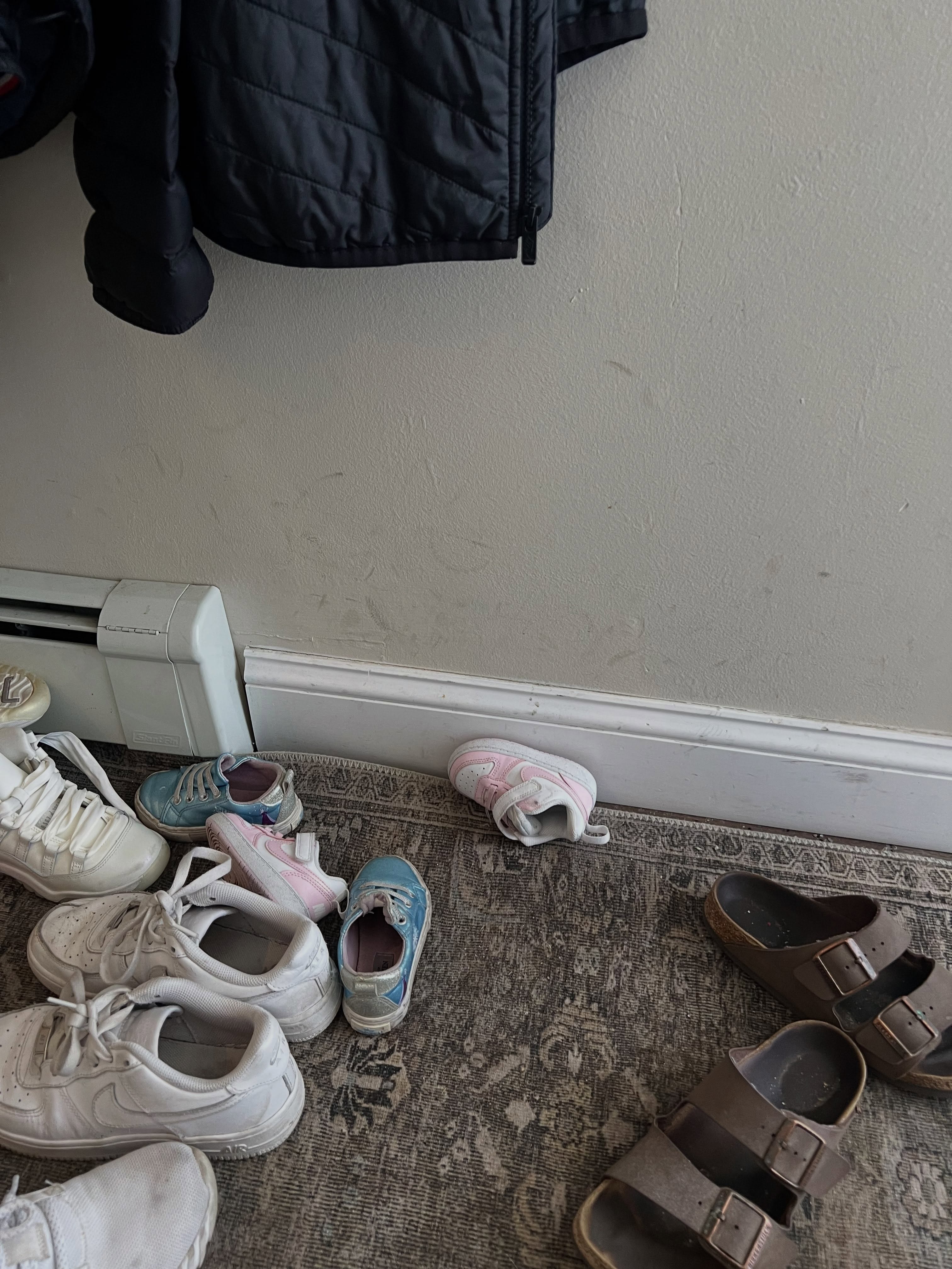 Kids running in from outside. 🏃♂️🏃♀️
Dogs brushing against the walls. Dog🐶🐕🐩
Shoes coming through the front door.👟🥿👠👞
Hands grabbing the staircase.🤷♂️🤷♀️🤷
Life happens—and your walls show it.
There’s nothing wrong with that.
But when the fingerprints, smudges, and scuff marks start to build up, a little attention to detail can make your whole home feel refreshed again. 🏡
That’s exactly what we love helping Long Island families with.👩🍼👨🍼🧑🍼
☎️516-234-0424 Call or text to schedule your free estimate.
cornertocornercleaningny.com