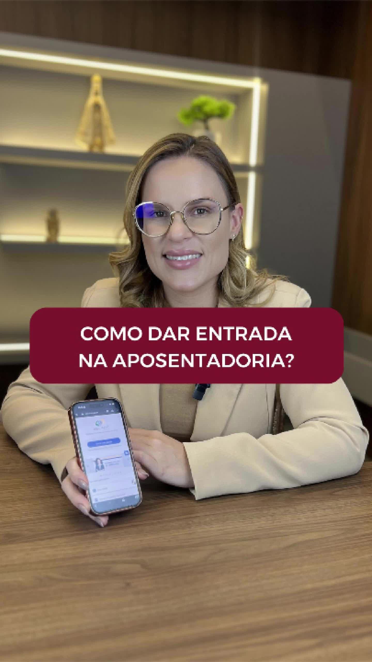 A sua aposentadoria não é uma loteria para você contar com a sorte. 🏢⏳
Muitos trabalhadores acreditam que dar entrada na aposentadoria é apenas acessar o aplicativo do Meu INSS e fazer o pedido.
Mas a verdade é que o sistema do governo falha, omite períodos trabalhados e, se você não conferir tudo antes, pode acabar com um benefício menor do que deveria — ou pior, ter o pedido negado.
O segredo para uma aposentadoria segura e vantajosa está no planejamento. É preciso corrigir os erros do passado antes de apertar o botão de solicitar.
⚖️ Não coloque os seus anos de trabalho em risco por falta de orientação.
Dra. Eduarda Maciel Kohl
Advogada Especialista em Direito Previdenciário
OAB/PR 65.092
#MeuINSS #Aposentadoria #Previdência #Documentação #INSS #DireitodoContribuinte #PlanejamentodaAposentadoria