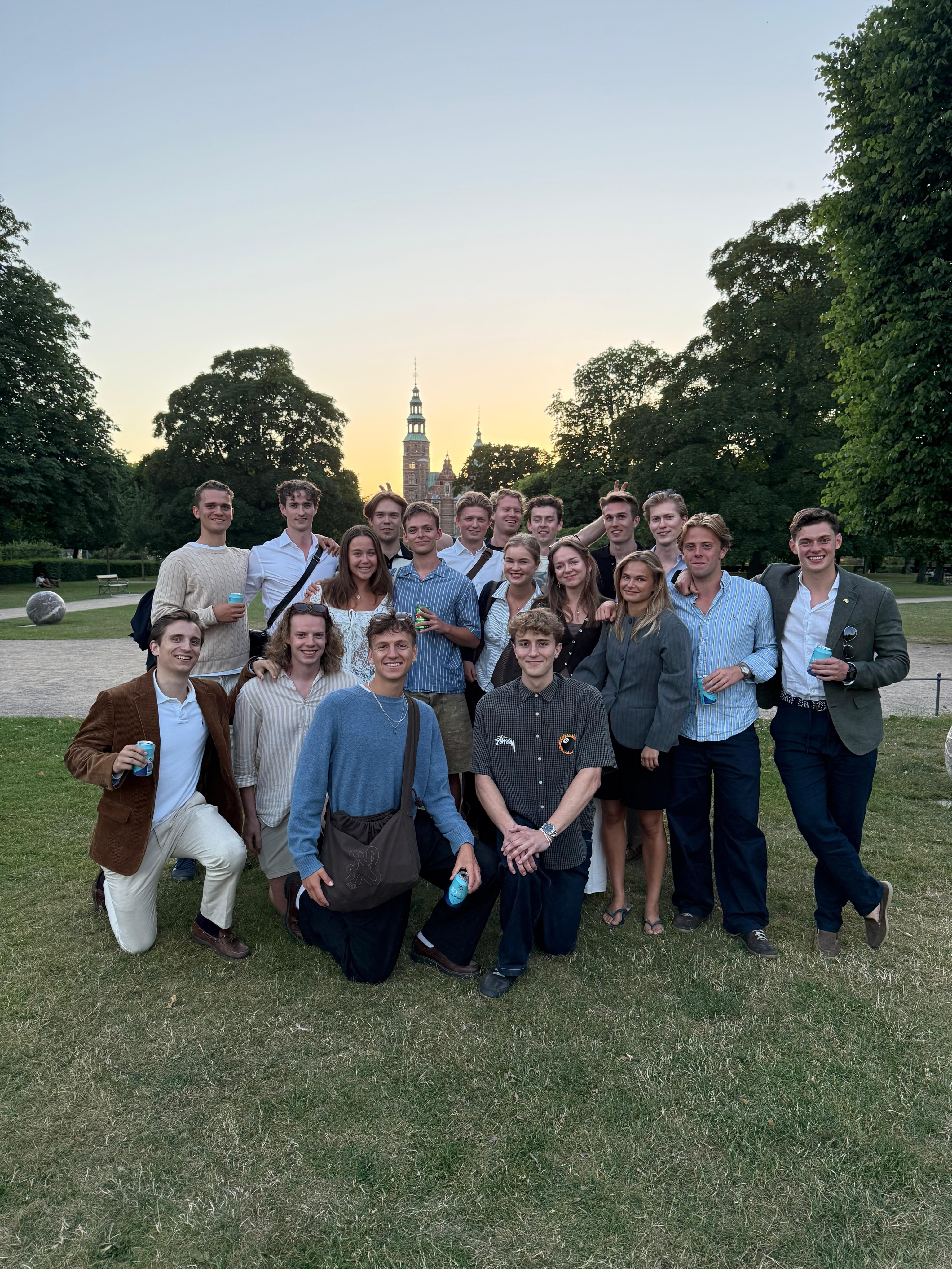 With summer vibes all around us, the TREBLE I batch has temporarily gone our separate ways. Some are travelling the world, some are moving back to their home countries, and others are starting exciting internships and jobs.
The common denominator? We are all spread out for now - but already looking forward to August, when we’ll be reunited again in Denmark 🌍
In the meantime, TREBLE II is getting ready to begin their own adventure. The Danish batch has been connecting with alumni, as seen above, while balancing visa appointments, booking flights, and packing their bags.
Everyone is excited for what’s ahead - and we can’t wait to see the next chapter of TREBLE unfold 🙌🏼