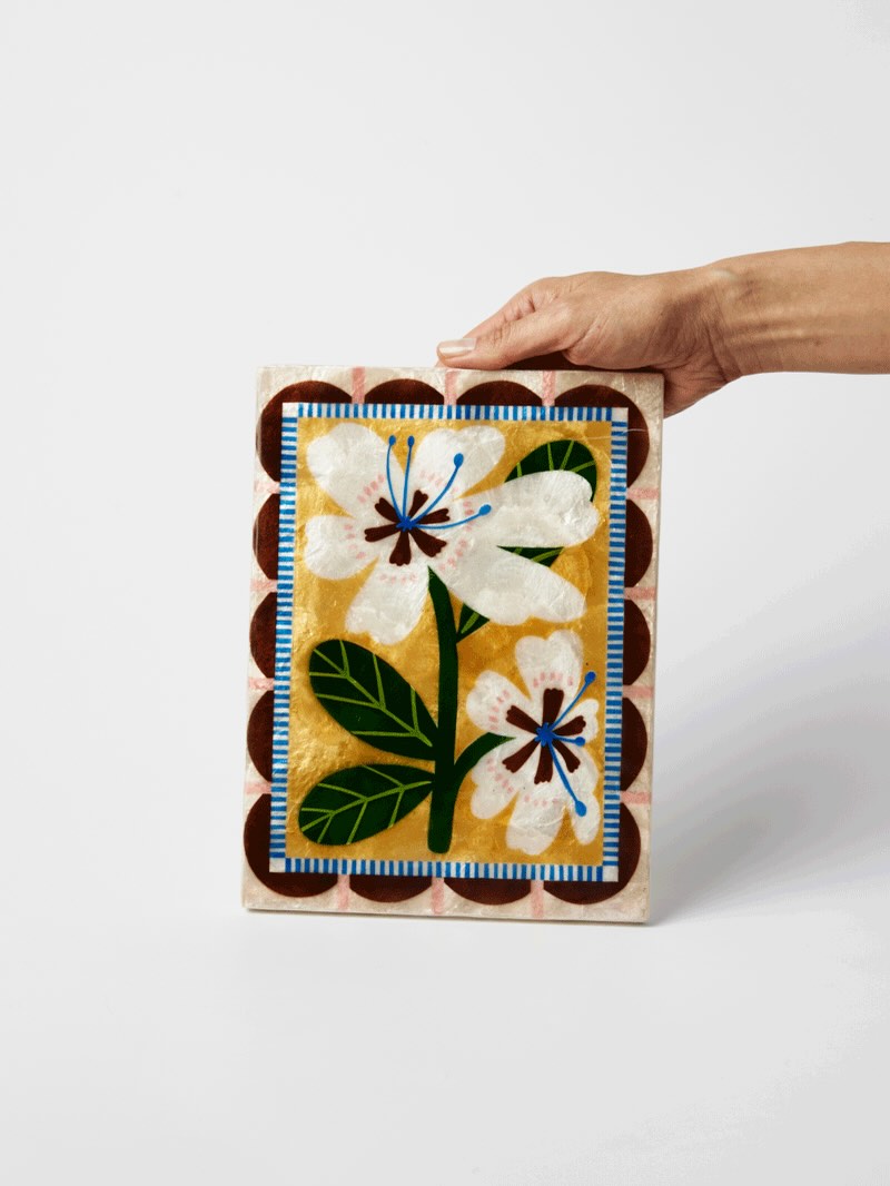 Blooming beautiful wall tiles from @jonesandco_ … the finishing touch your walls have been waiting for.