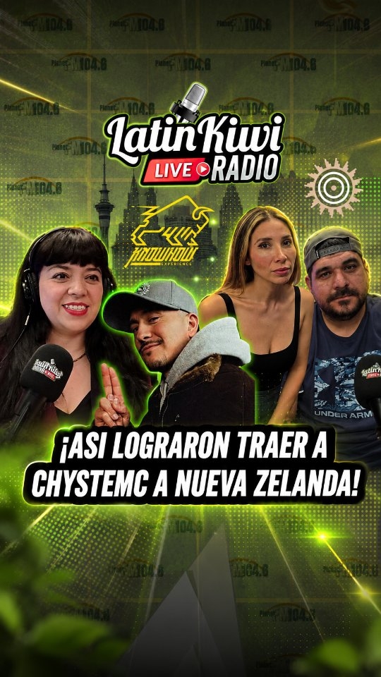 En esta entrevista platiqué con Jessica de @knowhow_nz y Javier de @pisnco Pisco Mistral NZ, quienes nos cuentan cómo nació la idea de traer a Nueva Zelanda a dos grandes artistas chilenos:
🎤 @chystemc_deks
🎧 @dj_transe
Este
📅 2 de agosto de 2026
📍 Darby Street Auckland, Nueva Zelanda
¿Qué tan complicado es organizar eventos con artistas internacionales en Nueva Zelanda? ¿Cuáles son los mayores retos para traer artistas con millones de seguidores desde Chile? ¿Cómo ha sido emprender con una marca de pisco en NZ y de qué manera la situación económica mundial ha impactado la organización de eventos y los negocios?
Entérate de todo en #Latinkiwi #nuevazelandaenespañol ¡ SUSCRÍBETE !