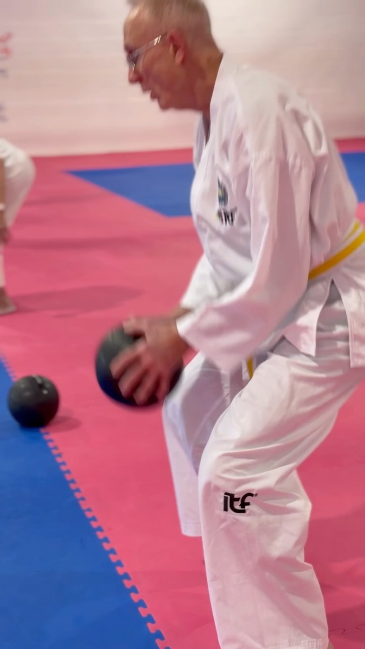 Stiff joints. Tight muscles. Moving a little less freely than you used to.
Sound familiar? Taekwon-Do at WMA works on exactly that — improving flexibility, mobility, and range of motion in a structured, coached environment that meets you where you are.
First 4 weeks completely FREE.
👉 worcestershiremartialarts.co.uk/senior-taekwondo
#worcester #droitwich #martialarts #taekwondo