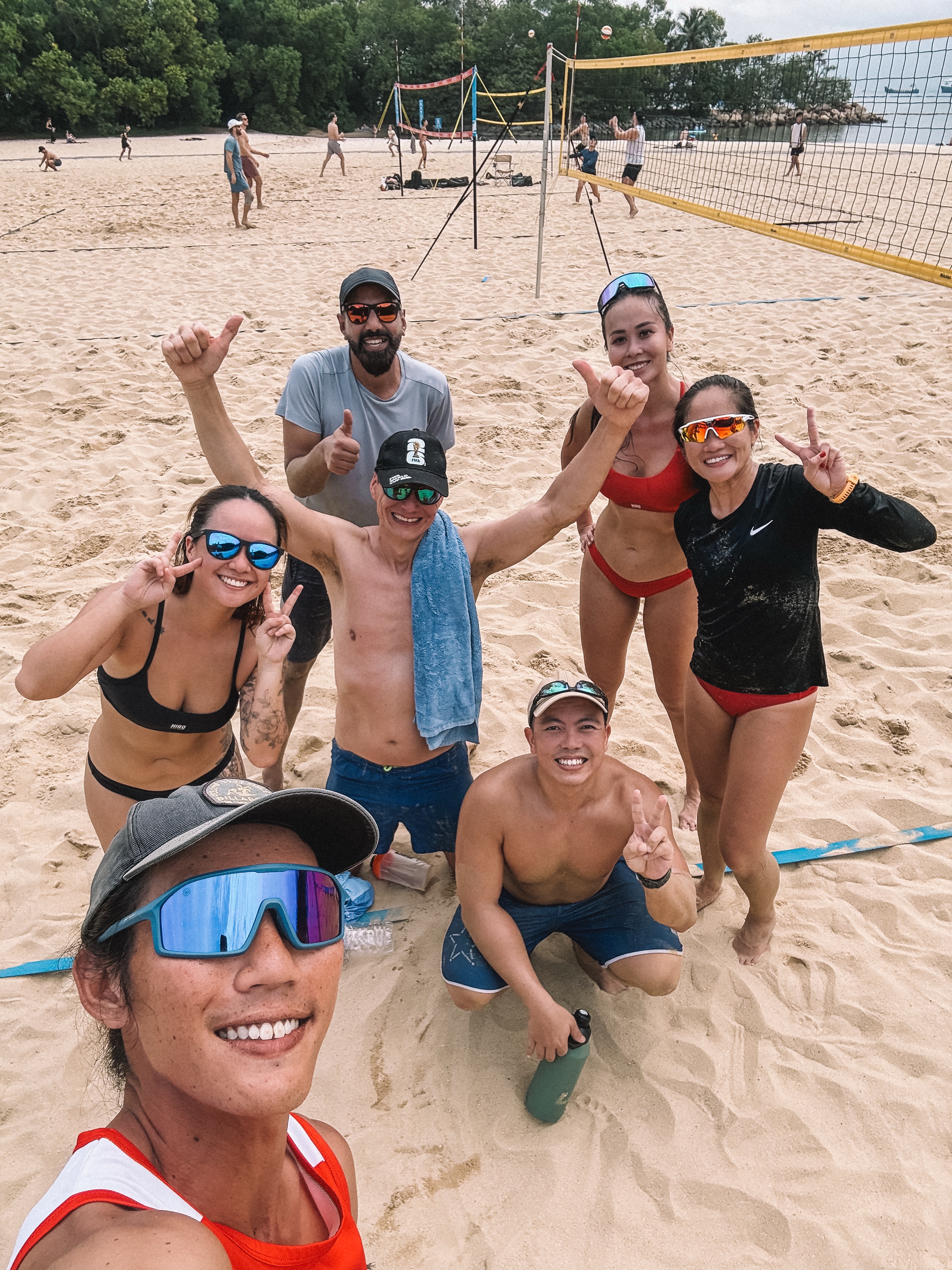 WINDS BEACH VOLLEYBALL ACADEMY! 🏐
It’s the mid week! If you want to train this weekend, check in with us!
Group, private and 1-on-1 classes available!
📱 www.winds-academysg.com
#windsbeachvolleyballsg #windsacademy #beachvolleytrainer #personaltrainer #beachvolleyball