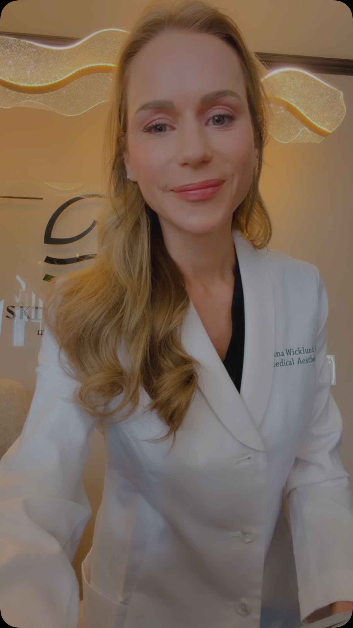 ⨠Restore. Rebuild. Rejuvenate. â¨
Looking for results that go beyond simply filling wrinkles? RadiesseÂŽ and SculptraÂŽ are biostimulatory injectables designed to stimulate your bodyâs natural collagen production, helping you achieve a refreshed, natural-looking appearance over time.
Who may benefit?
âď¸ Adults noticing age-related volume loss
âď¸ Those experiencing skin laxity or decreased firmness
âď¸ Anyone looking for gradual, natural-looking facial rejuvenation
âď¸ Patients who want long-lasting collagen support rather than just temporary volume
Why choose collagen stimulators?
⨠SculptraŽ
⢠Gradually restores facial volume
⢠Stimulates collagen production over time
⢠Creates subtle, natural-looking rejuvenation
⢠Results can last up to 2 years or longer for many patients
⨠RadiesseŽ
⢠Provides immediate structural support and volume
⢠Continues to stimulate your bodyâs collagen production
⢠Excellent for enhancing the jawline, cheeks, chin, and rejuvenating aging hands
⢠Helps improve skin quality and firmness over time
Every face is unique, which is why the best treatment depends on your anatomy, goals, and lifestyle. During your consultation, weâll create a personalized treatment plan to help you look refreshedânot overdone.
⨠Healthy skin. Natural results. Confidence that lasts.
đ Skinnovations Medical Aesthetics
đ 715-506-2222
Schedule your consultation today to discover whether Radiesse or Sculptra is the right choice for your aesthetic goals.
Suggested hashtags:
#Skinnovations #CollagenStimulation #Sculptra #Radiesse #MedicalAesthetics RegenerativeAesthetics NaturalResults HealthyAging FacialRejuvenation PreventativeAging AestheticMedicine ConfidenceInYourSkin