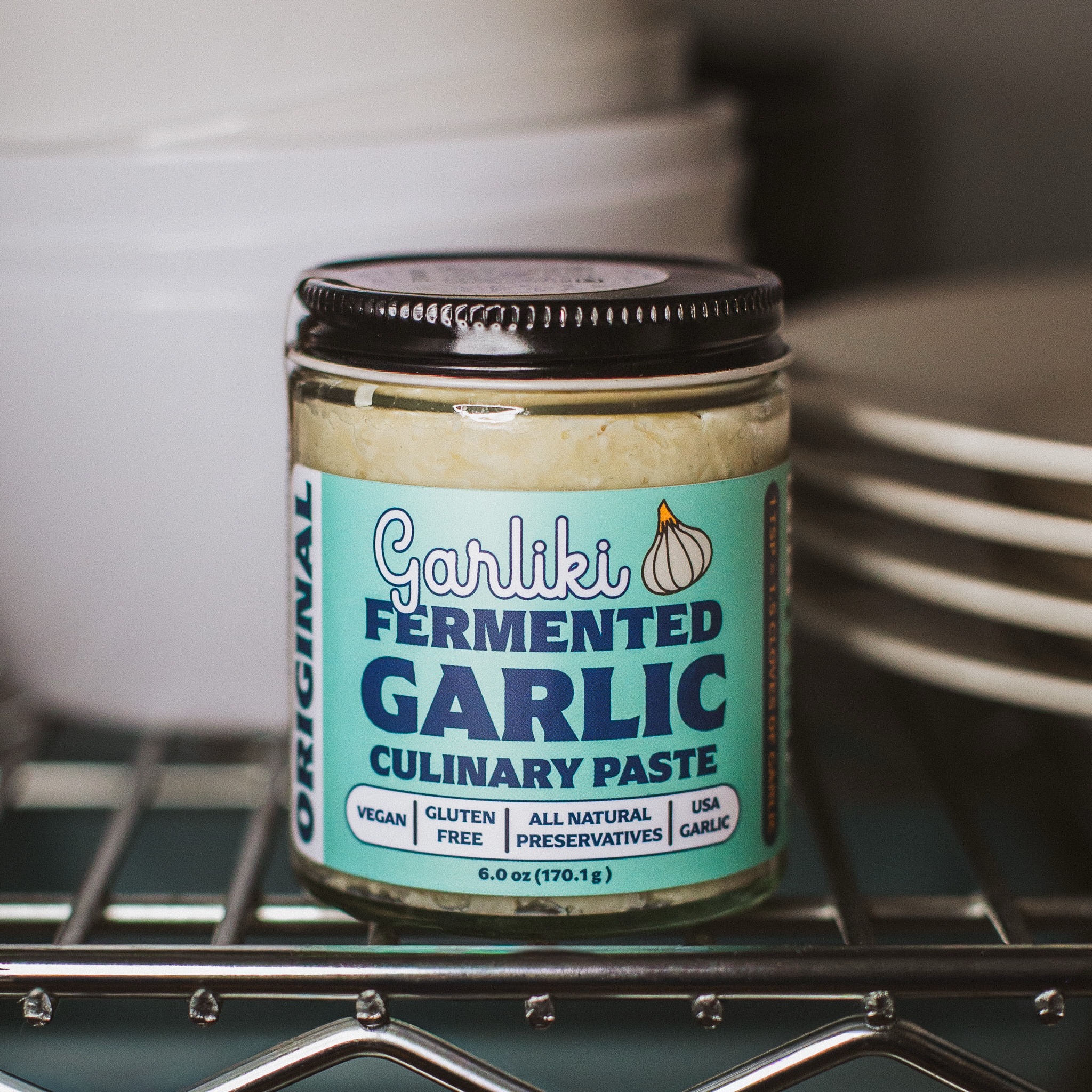 Let’s be honest. Jar garlic is trash but we know most of y’all will sacrifice flavor for convenience when you cook.
Enter: Garliki Fermented Garlic Culinary Paste ✨
The Original ~ the OG, the flagship, the fermented garlic paste that started it all.
54 cloves of garlic are in each jar of vegan, gluten free, fermented goodness. Using only garlic, @jacobsensaltco Oregon Sea Salt and lime juice, the garlic is spontaneously fermented, bringing any meal, marinades, dips, roasts, soups and more to life.
Truly use anywhere, any time garlic is called for. And enjoy the convenience without sacrificing any flavor.
📸: @foragelocal