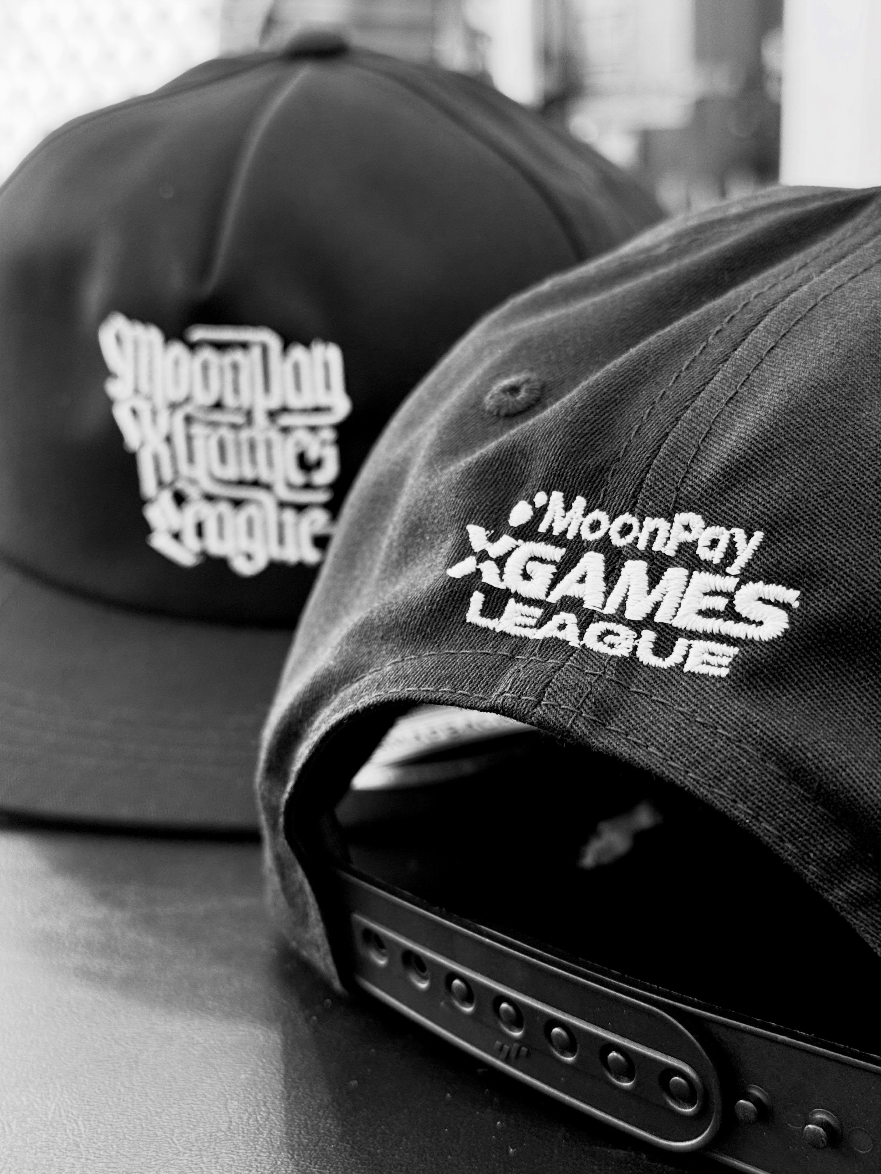 Merch dump for @xgames
#supportsmallbusiness #dondobeachmarket #merchmaker #customhats #customtees