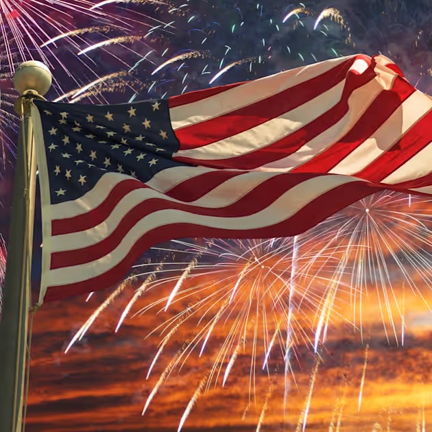 “May we think of freedom not as the right to do as we please, but as the opportunity to do what is right!” 🎉🇺🇸✨
.
.
Happy 4th of July to all! ❤️😍🇺🇸
