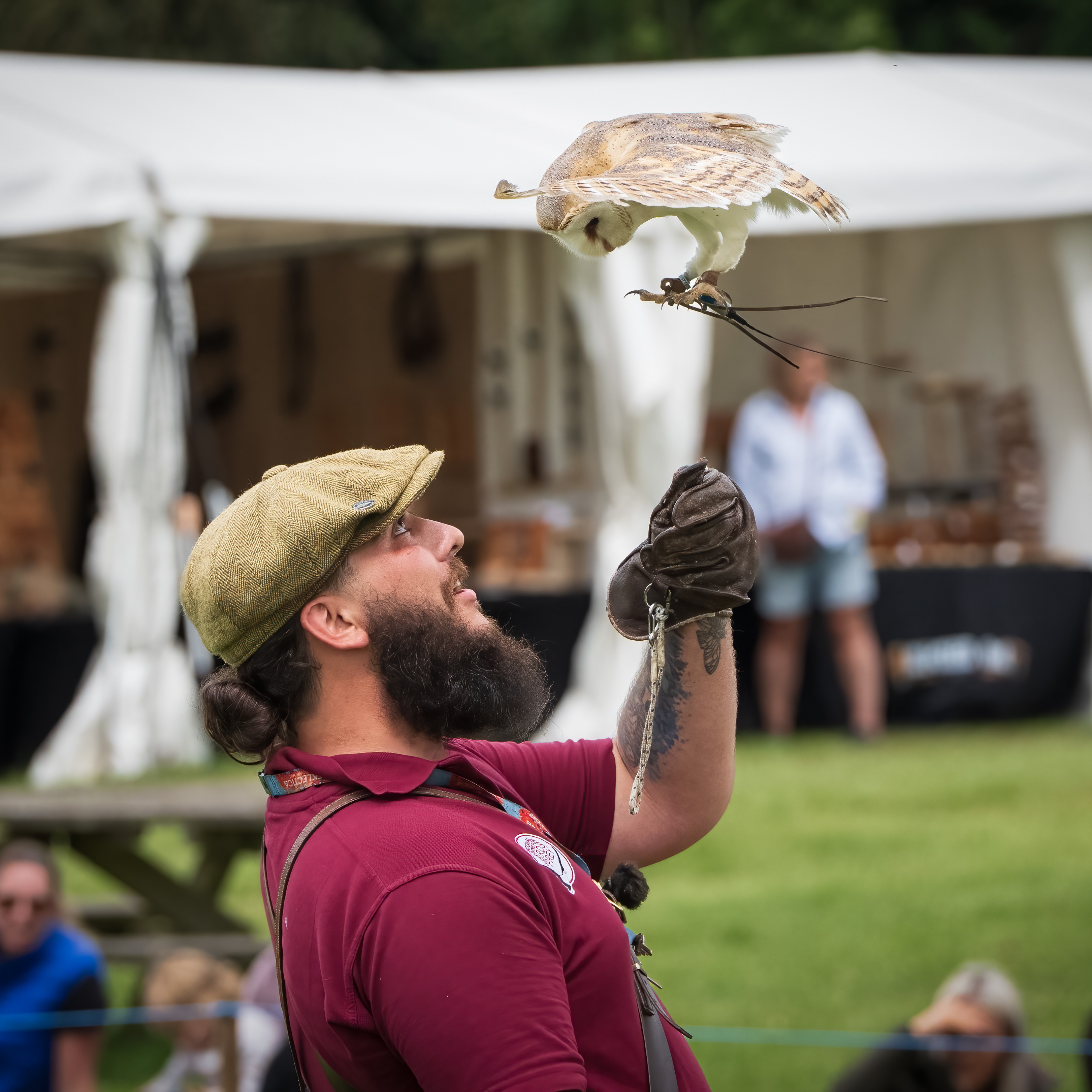 Brilliant day at Raptor Fair at @nationalcentreforbirdsofprey. Despite a monstrous cloudburst, Updraft the saker falcon never took his eyes off his lunch, though he did look a little bedraggled afterwards...
A red-footed falcon took a novel approach to avoid having her photograph taken.
#raptorfair #falconryuk #yorkshire #helmsley #duncombepark #raptor #birdphotography