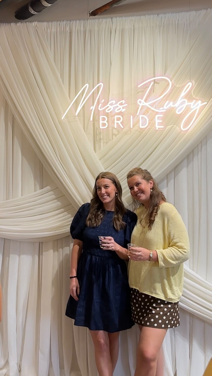 POV: you brought the best people๐ซถ๐ผ๐ซถ๐ฝ๐ซถ๐พ
Trust usโฆ who you decide to bring to your bridal appointment is SO important. When the magical moment of finding your dress happens, you want the people who love and support you the most to be the ones standing by your side. Unconditional support is so crucial to a stress-free shopping experience that is filled with laughter, smiles, and happy tears instead of overwhelm.
Just ask Sara, the newest member of the Miss Ruby family!