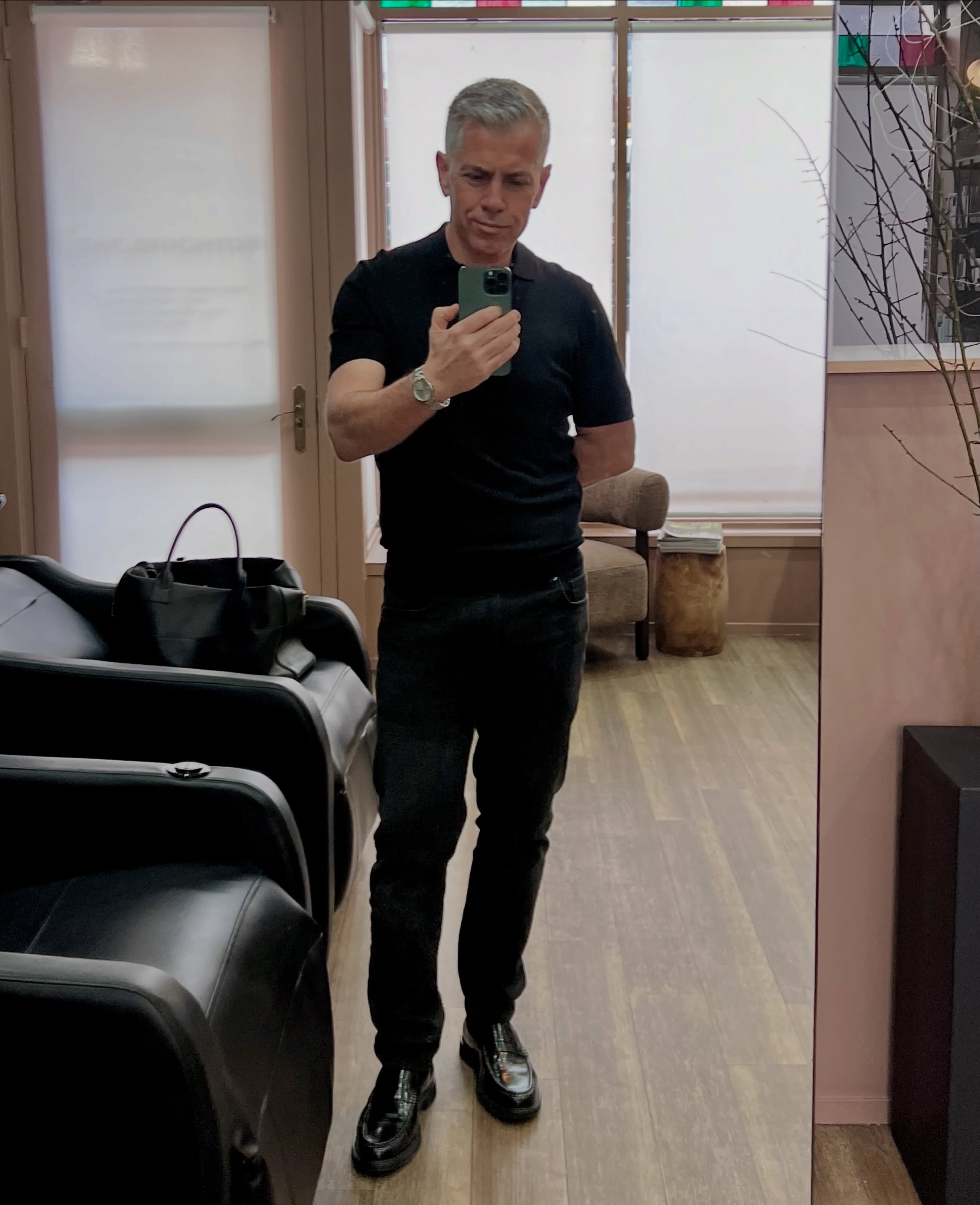 Another week of one-on-one appointments begins.
A calm space, beautiful hair and a little time to slow down.
Looking forward to welcoming everyone booked in this week.
Michael x