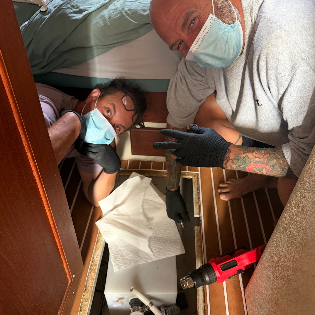 Friends help friends fix their holding tanks... 💩😂