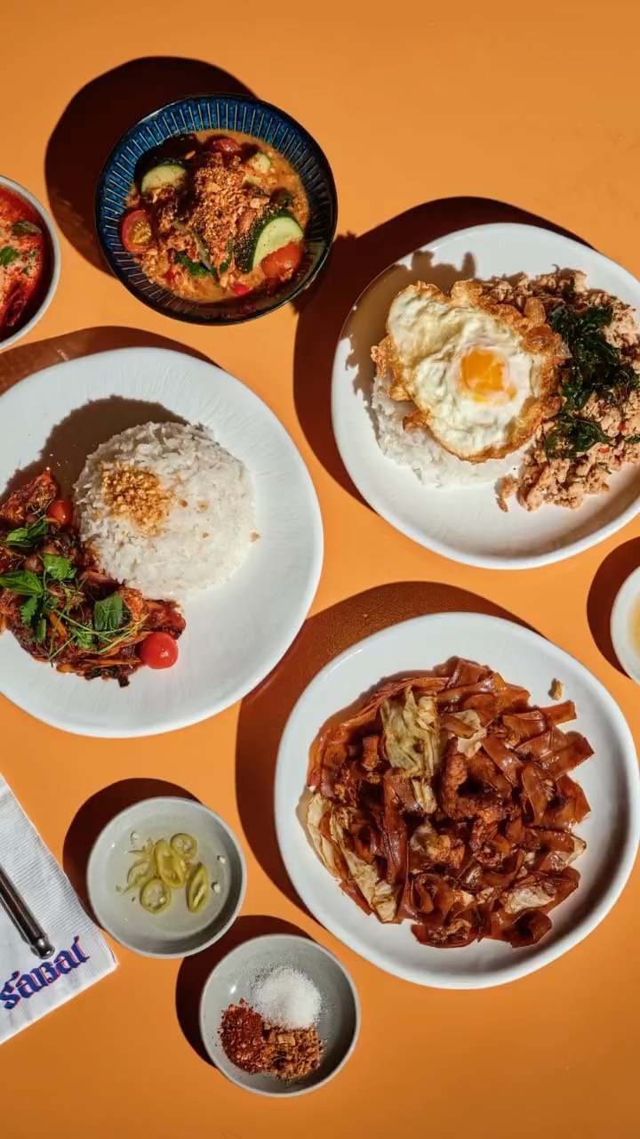 The lunch set vibes are here to stay a little longer. 🍽️✨
Your favorite midday Thai feast isn't going anywhere. Just drop by and enjoy your go-to lunch sets while they're still here, kha! 🇹🇭
Still ₱595 per person
Starter + main
Available weekdays only (11:30 AM- 5:30 PM) for a limited time only
📍 Sabai | G/F Shangri-La The Fort, BGC
📲 Reserve your table via DM or link in bio
#sabai #SabaiManila #NewMenu #lunchset #bgc