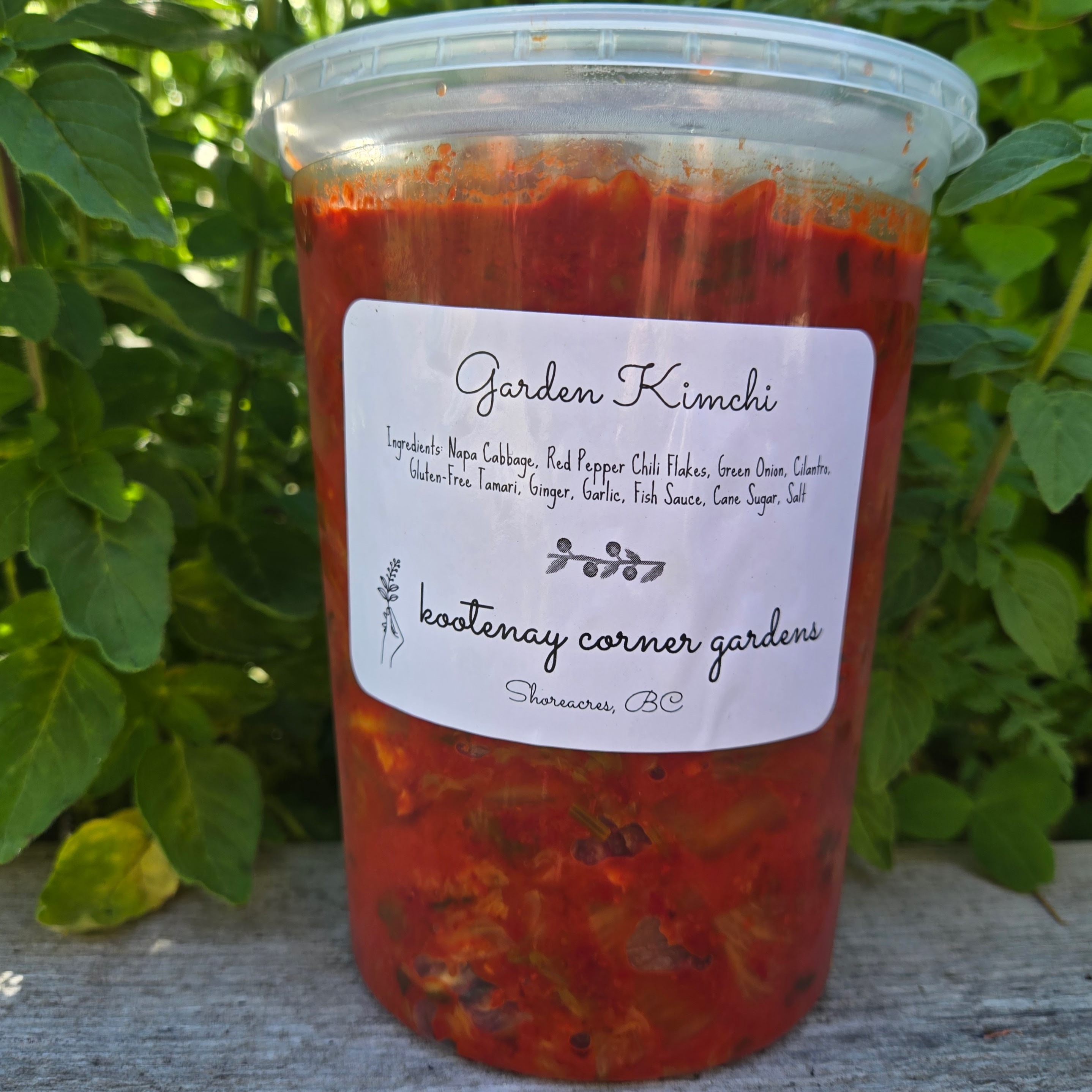 Garden Kimchi is back in the Farmstand! 🔥🥬Keep swiping to see what else we've got! We harvested the first of our cherry tomatoes this week, carrots are finally ready and it's totally pea season right now! See you at the Farmstand soon!
#farmstand #kootenaycornergardens #eatlocal #kimchiisback