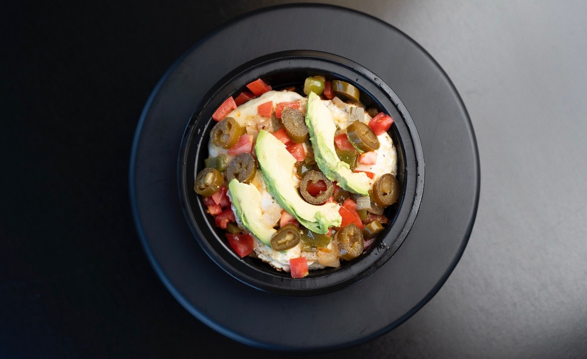 Breakfast with a little kick. 🌶️🥣 The Fiesta is loaded with eggs, sausage, avocado, peppers, and pepper jack cheese #TheLocalDeli
#BreakfastBowl #LargoEats #TampaFoodies