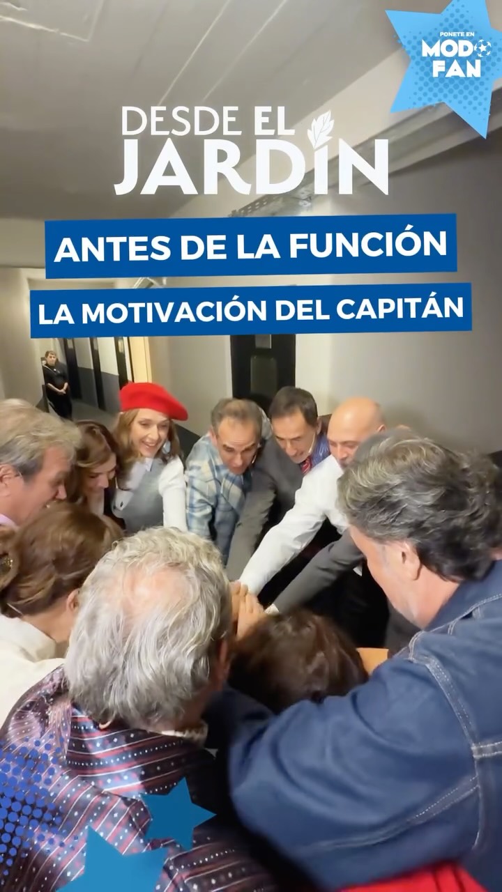 En el teatro como en el fútbol, solo entienden nuestra emoción quienes comparten nuestra pasión ❤️🎭🇦🇷
Antes de salir a escena, las palabras de nuestro capitán: Guillermo Francella.
🎭 Fanáticos de nuestra cartelera.
⚽ Fanáticos de nuestra Selección.
¡Vamos Argentina! 🇦🇷
TEMPORADA MUNDIAL en @teatrometropolitanok.