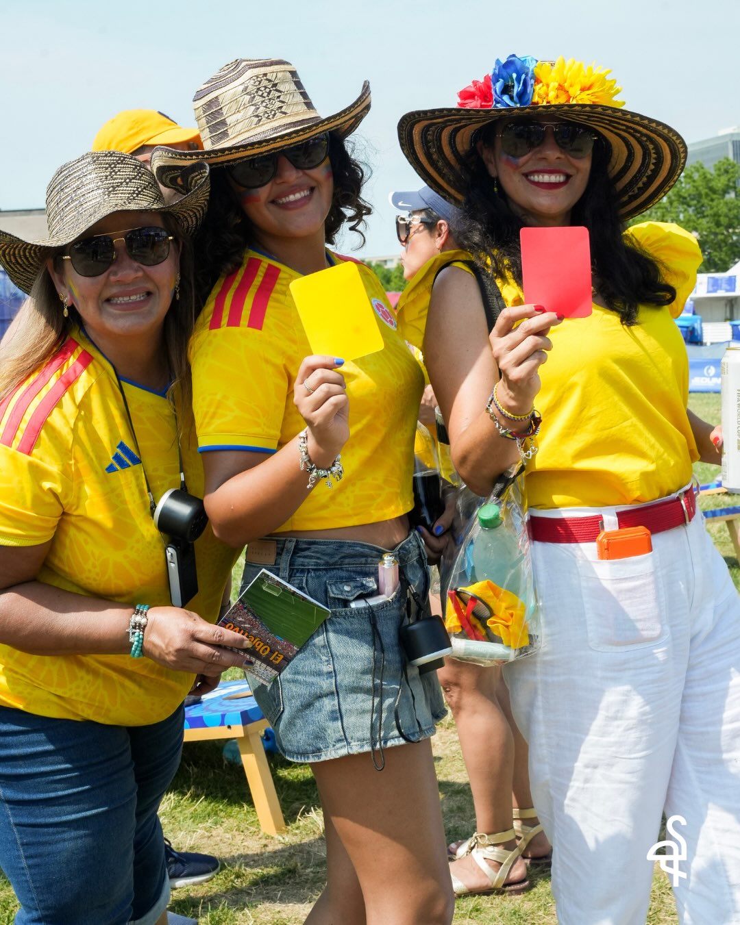 The FIFA Fan Festival came alive with Colombian passion and pride. 🇨🇴⚽ #befresco #kansascity #colombia #fifafanfestival
