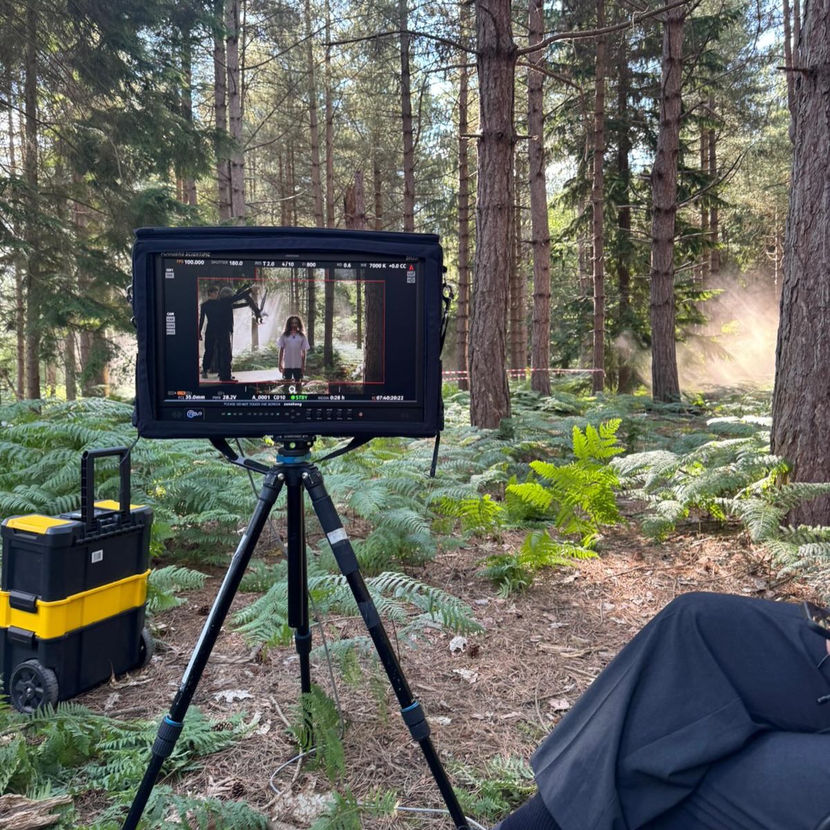 Traveled across the pond for a very cool commericial shoot with client @mackhollins x @vivobarefoot 🦾🙌🏻 #APBrandGroup