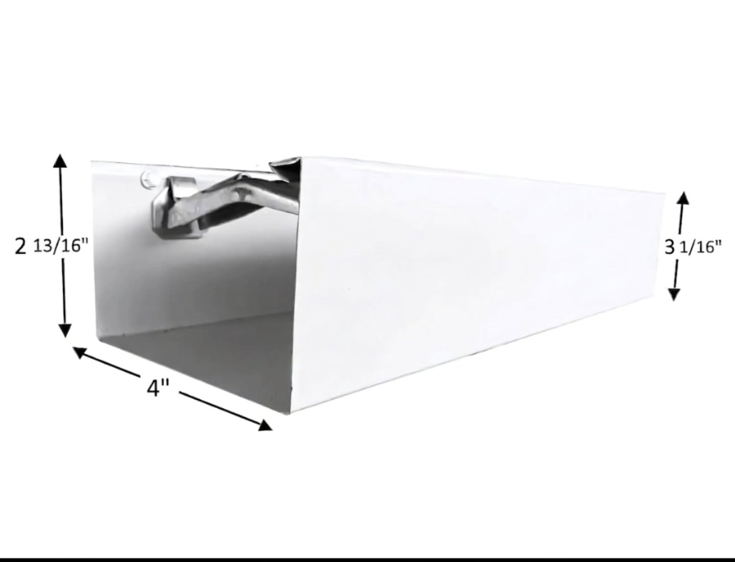 4" or 5" Box Gutter features a clean, modern, rectangular profile. Unlike traditional curved K-style or half-round gutters, its squared-edge design makes it an ideal choice for contemporary residential designs or commercial buildings that require a minimalist look.