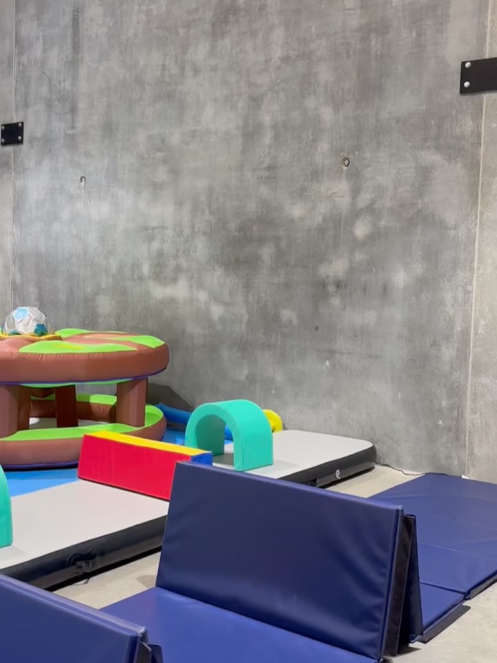 Who is joining us for all the fun we will be having tomorrow ? 5 spots left !!!!
TUESDAY 7 JULY | 10AM - 3:30PM
SUPER SMASH BRO
suitable for 4 year olds to 12 year olds
Welcome to our Super Smash Bros Mario Camp... where your child steps straight into the game.
✨ Racing
✨Craft
✨Challenges
✨Team missions
✨Jumping Castle
From building their own Mario craft to taking on obstacle courses, trivia battles, and character dance combos. This day is designed to keep them moving, creating, and completely immersed from start to finish.