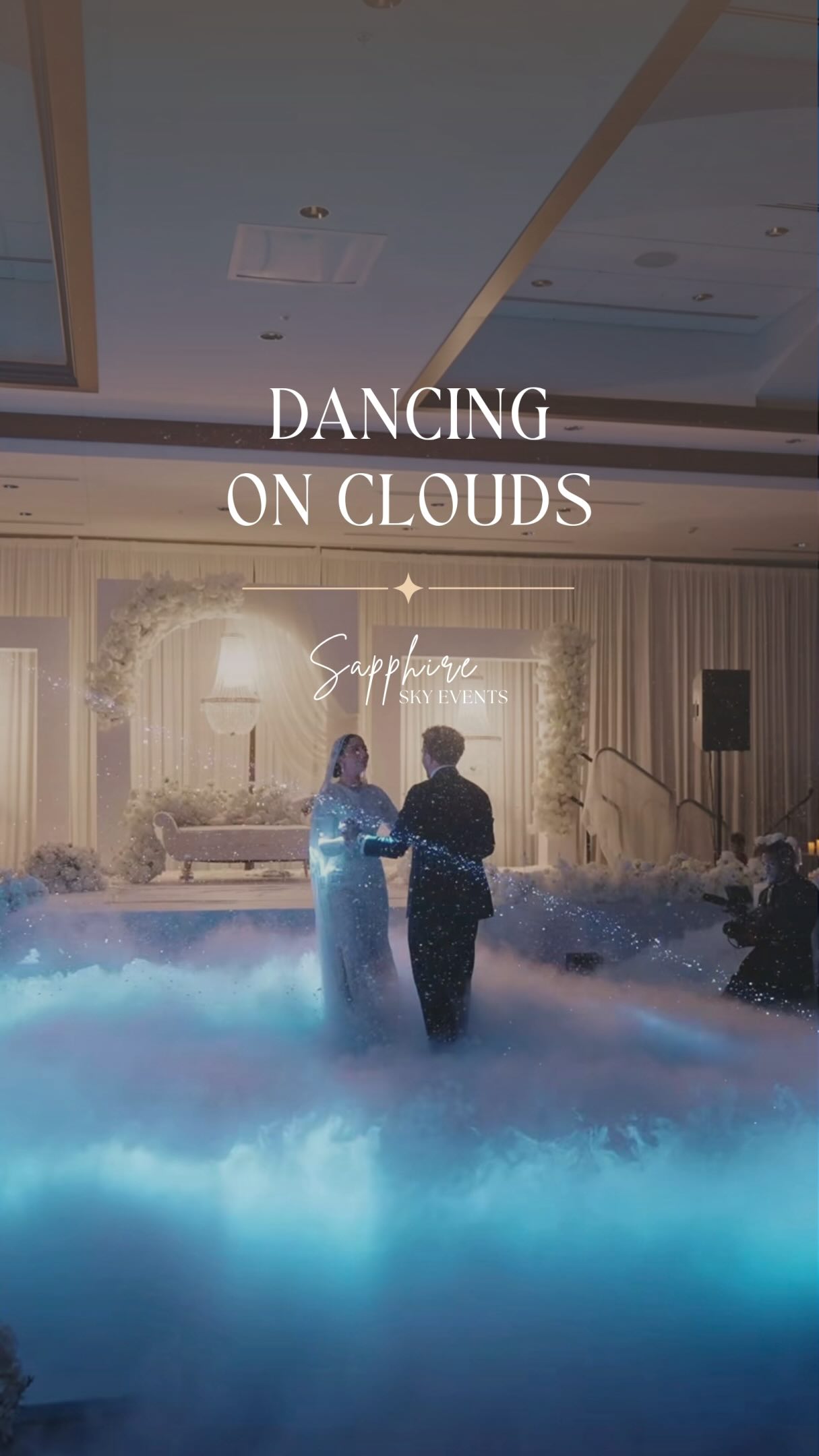 When magic is needed, we create it ✨
Dream it. Feel it. @sapphiresky_events 💎
💥: @atlantasparklers
🎥: @cinesparkwed