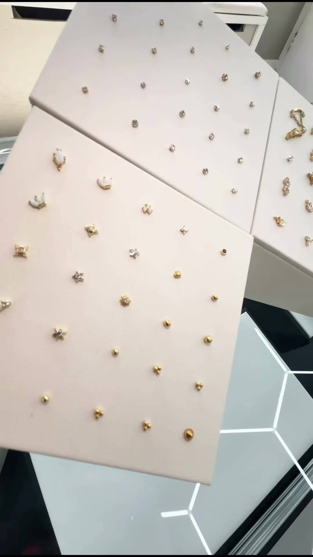 Stop in before they’re gone!
#genisysbodyarts #piercing #newpiercing #piercinginspo #backinstock