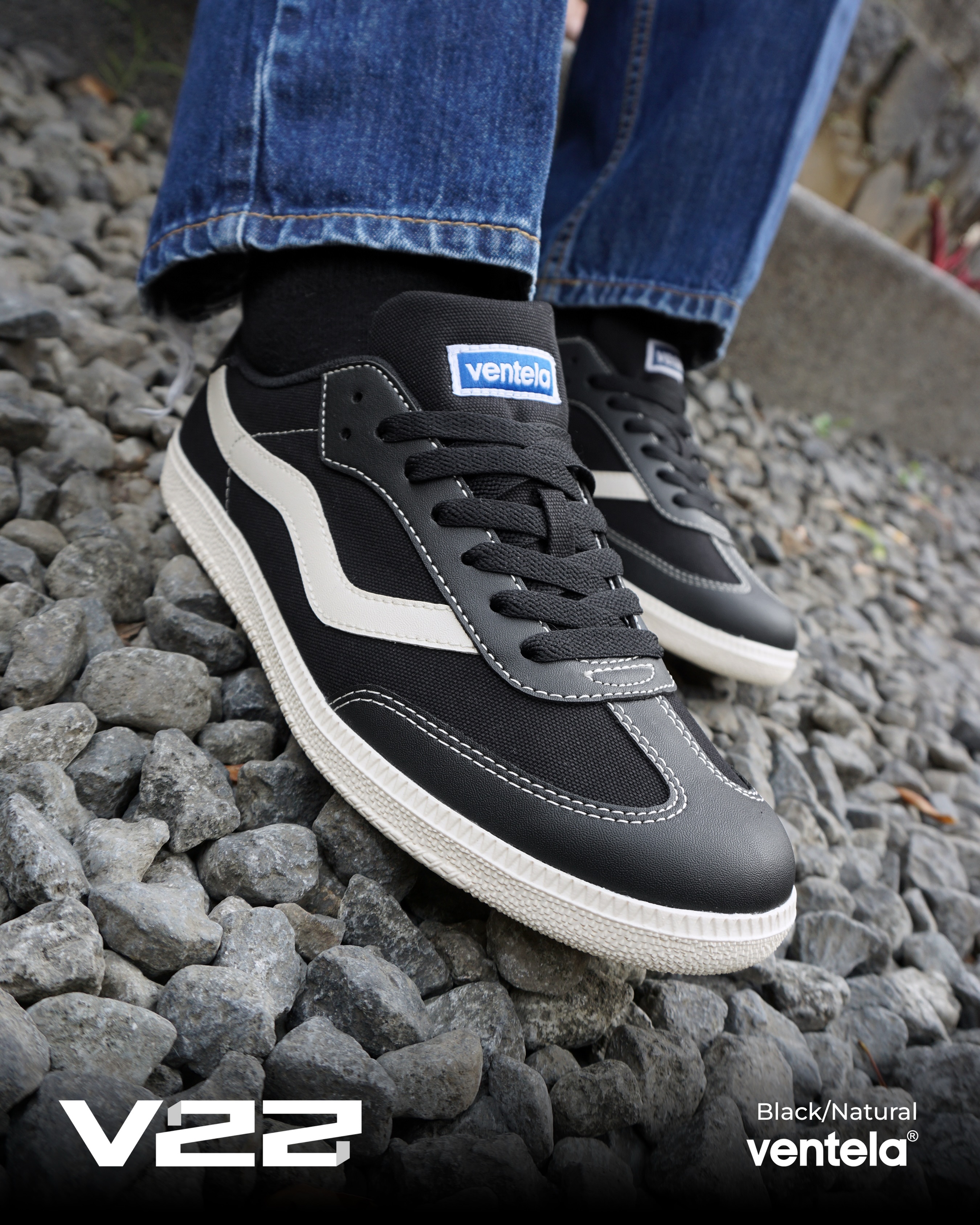 Lucunya, tiap punya banyak pilihan sepatu, ujung-ujungnya yang paling sering dipakai ya itu lagi.
Yang nggak ribet dipilih.
Yang tinggal pakai, langsung berangkat.
V-22 Black/Natural dibuat buat jadi pasangan yang bakal sering kamu ambil dari rak. Bukan karena paling mencolok, tapi karena rasanya selalu pas buat dibawa ke mana aja.
Kalau hitam bukan warna pilihanmu, tenang.
V-22 juga hadir dalam White/Brown dan Grey.
Retail Price : IDR 349.800
Kira-kira, warna mana yang bakal paling sering nongkrong di depan rak sepatumu?
#V22 #VentelaV22