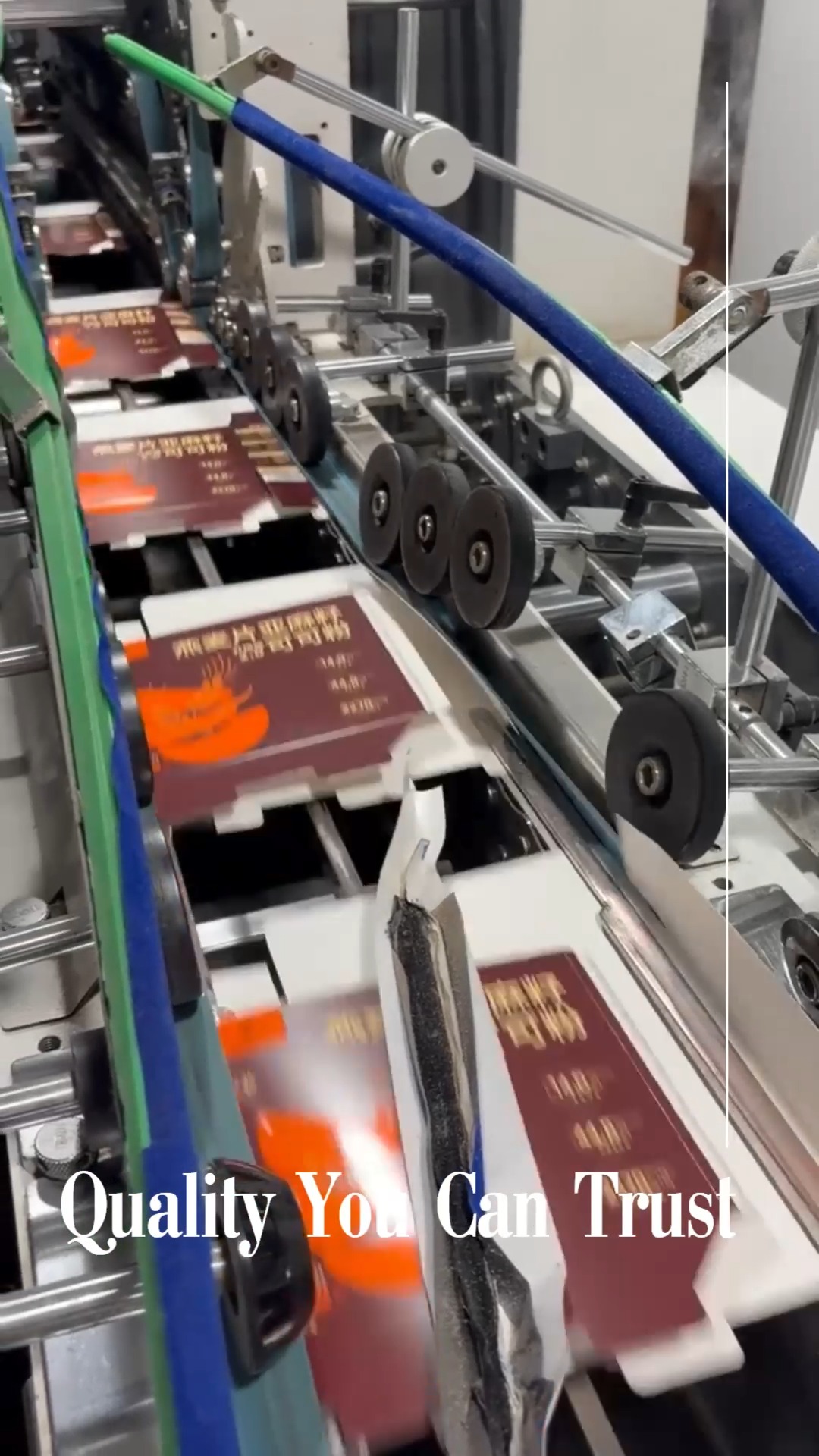 Behind every premium package is a precise manufacturing process.
#custompackaging #packagingmanufacturer #packagingfactory #paperpackaging #packagingdesign #customboxes #rigidbox #foldingcarton #boxmanufacturing #packagingproduction #manufacturingprocess #printandpackaging #brandpackaging #luxurypackaging #productpackaging #packagingindustry #packagingideas #brandingdesign #smallbusinessbranding #premiumpackaging #chatingpackaging