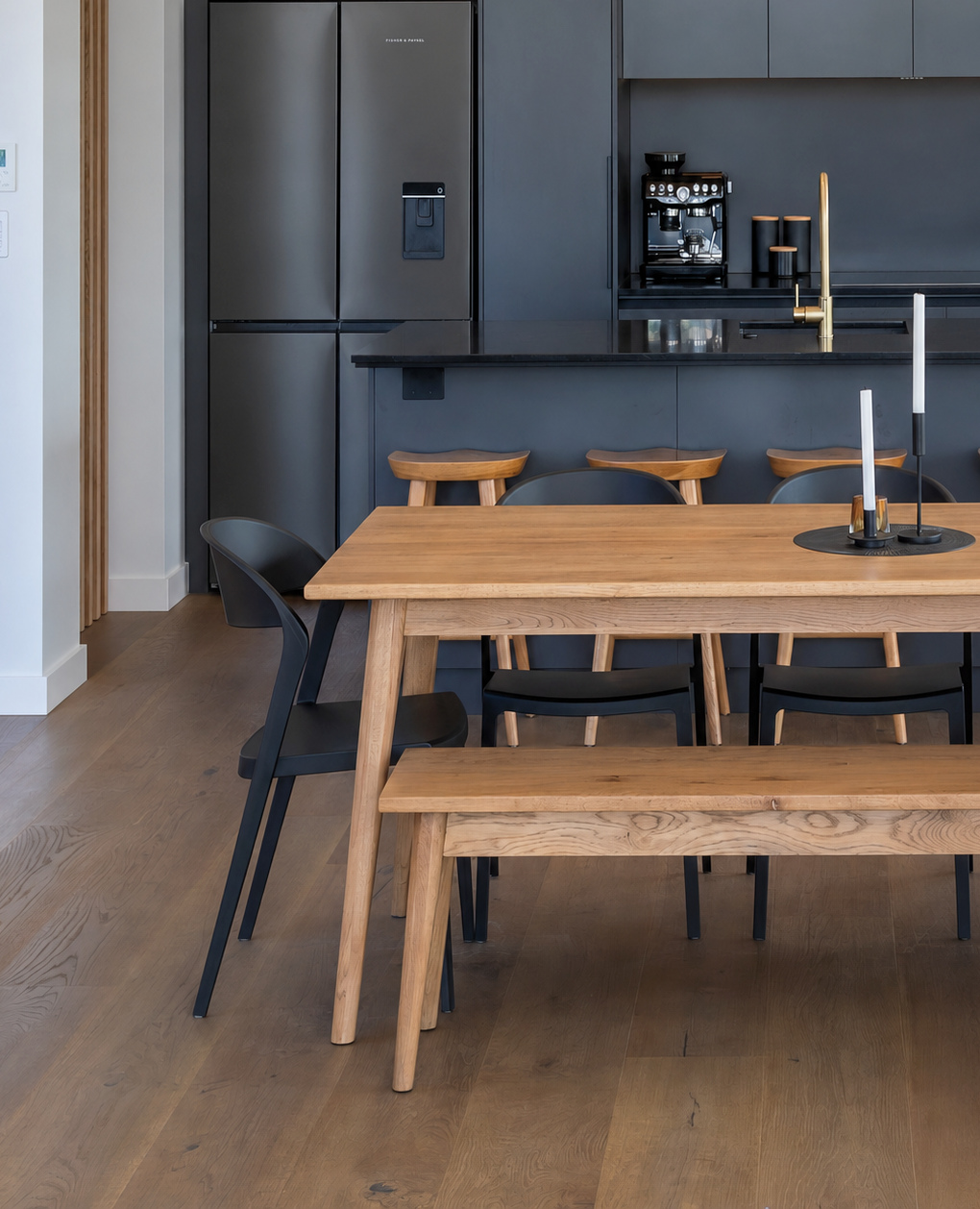 Designed to embrace its lakeside setting, this stunning Okawa Bay home layers warm timber, deep tones and natural materials to create an interior that feels both luxurious and grounded.
Underfoot, Quick-Step Massimo in Dark Chocolate Oak makes a statement. With its extra-long, extra-wide planks, beautifully selected character timber and ultra-matt finish, it brings depth, warmth and authenticity to every space. The natural knots and grain variation celebrate the beauty of real wood while offering exceptional durability for everyday living.
Builder: @calleyhomes
Interiors: @shawdesign.nz
Kitchen: @vekartkitchendesign
Timber flooring: @floorscapenz
#GerrandFloorings #QuickStep #Massimo #TimberFlooring #InteriorDesign #LuxuryHomes #LakehouseLiving #FlooringDesign #OkawaBay