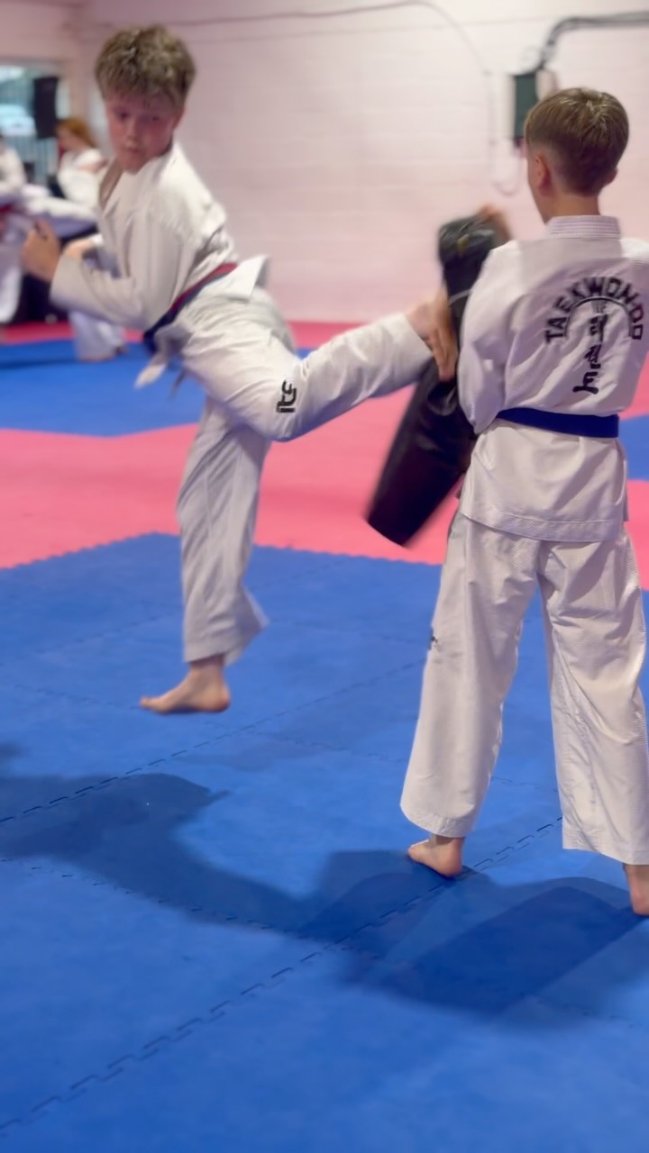 Most people go through life never really understanding how their body works.
Taekwon-Do at WMA changes that. Students learn how muscles load and fire, how to stretch safely and effectively, and how to move with precision and control — skills that benefit every area of physical life.
Ages 9+ | Tues & Thurs 7pm | Sun 6pm
First month: £20 + free uniform
👉 worcestershiremartialarts.co.uk/trials
#worcester #droitwich #taekwondo