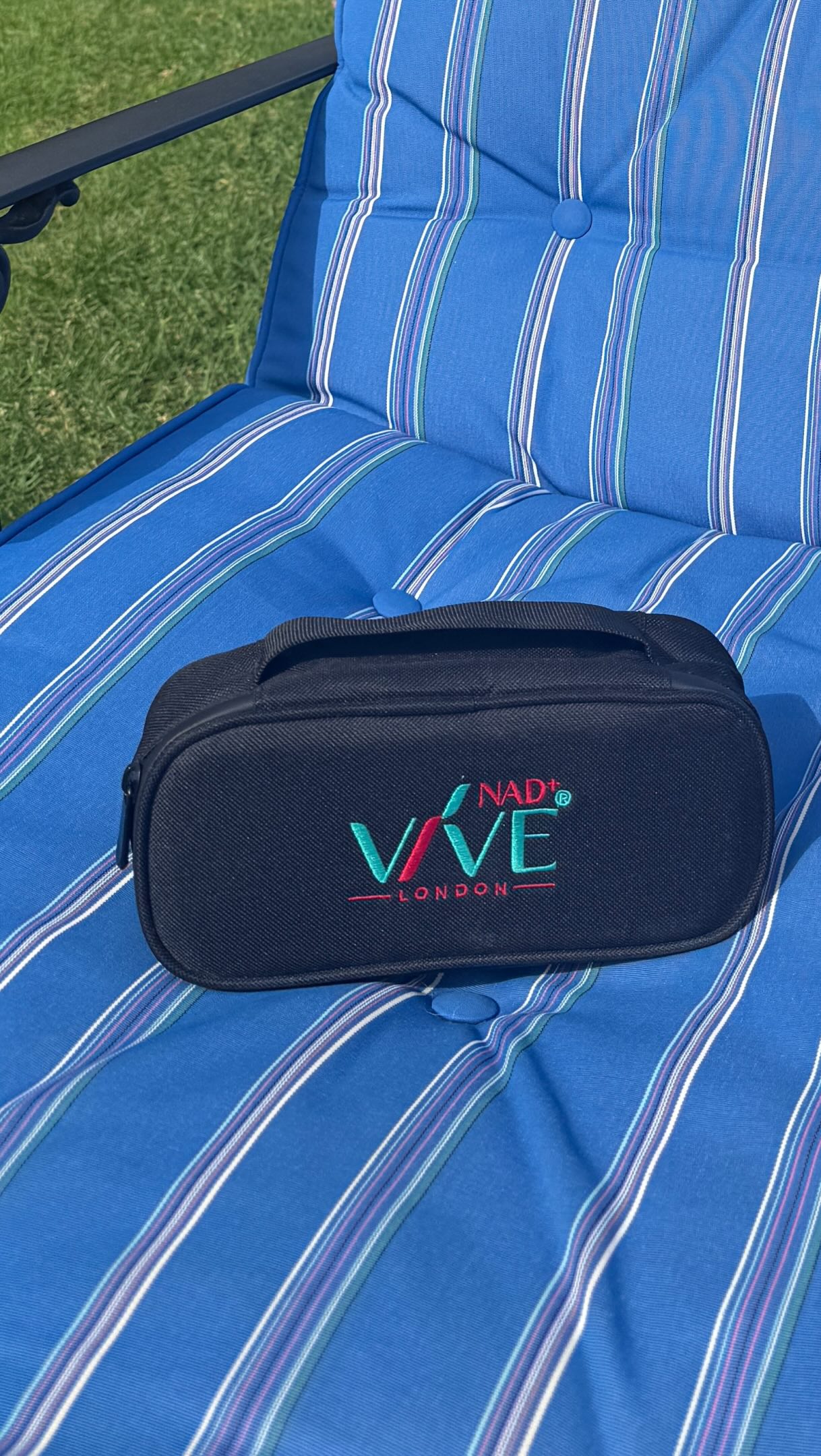 The ultimate travel companion - The Voyager.
Our handy Voyager set allows you to travel in style with one convenient NAD kit.
Make your summer travel simple!
The journey to wellness starts today with @vive_nad
#nad #wellness #biohacking #healthandwellness #longevity
