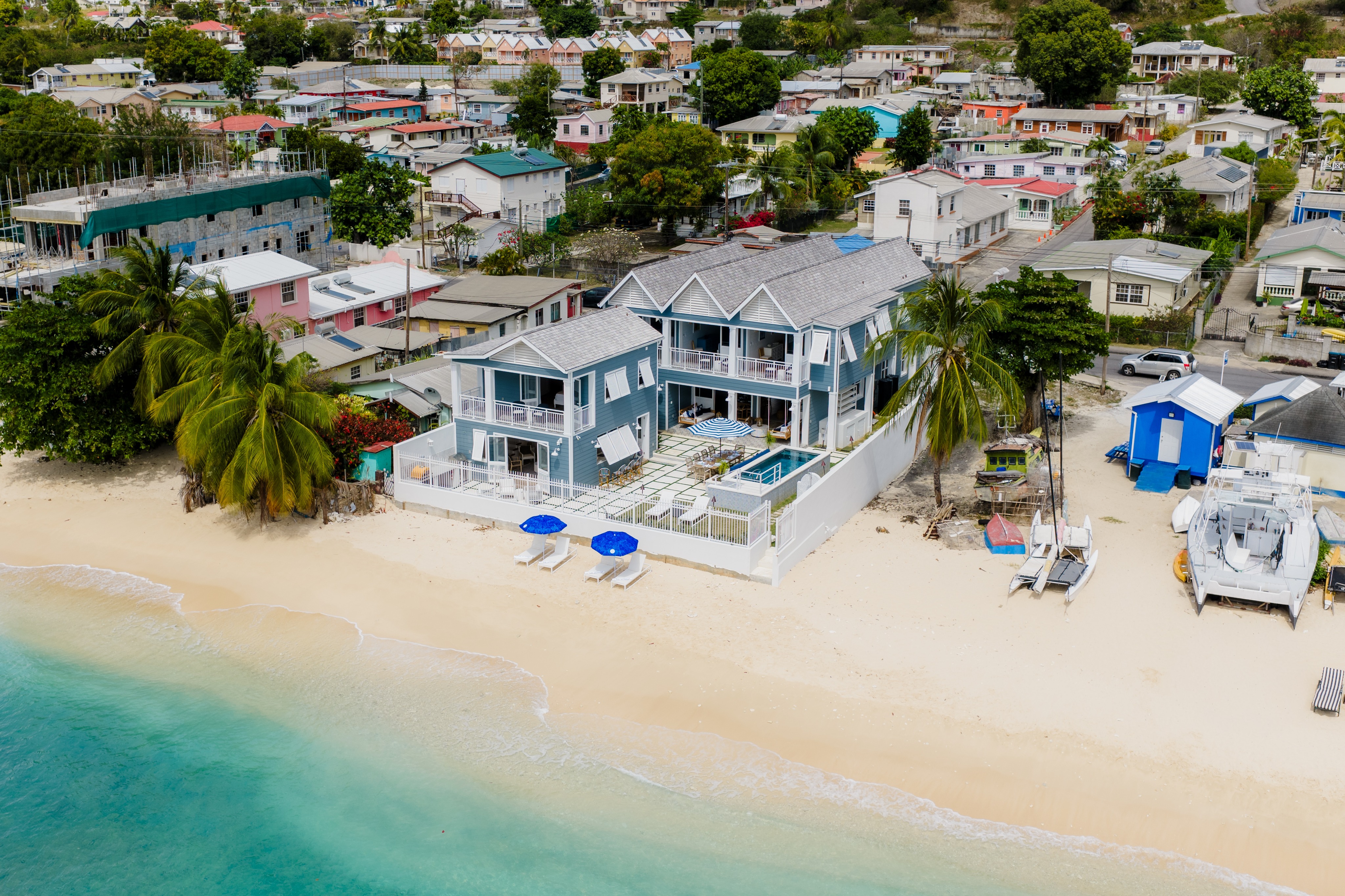 At GSA we love designing for island living. In Sea Breeze Villa, we have created a beach house that embodies indoor / outdoor living, accentuates its beachside location and promotes gathering and relaxation. ⛵️🌴🏖️
#gsabarbados
#architecture
#construction
#design
#barbadosarchitecture