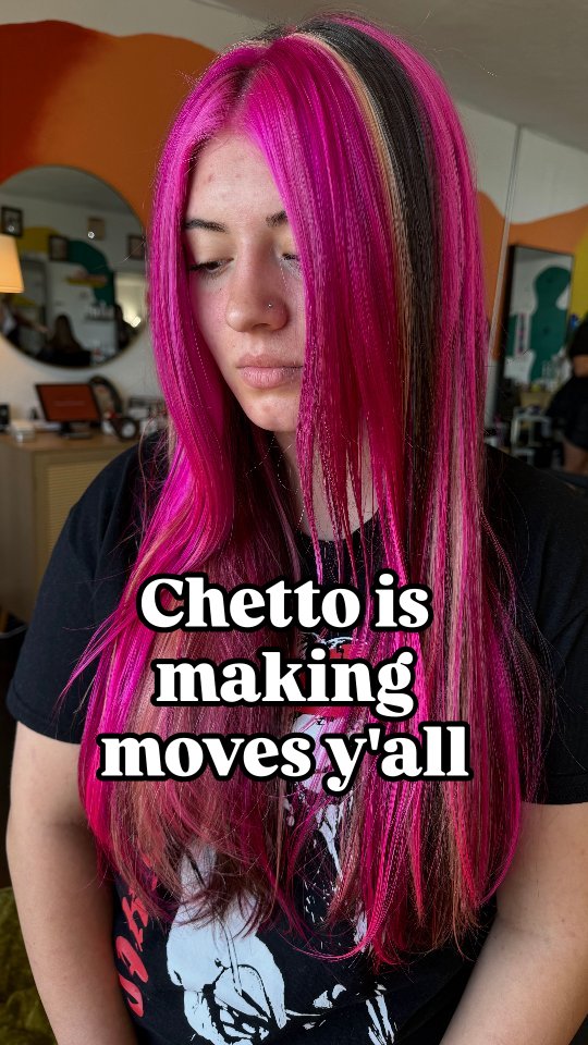 Oh, you thought… they’d go away for real? Witch, please! 🧙♀️
Find Chetto and all their colorful magic at @covensacramento on Mondays.
Our looking glass told us that you’re gonna be there, so… see you soon 😉🔮
#sacramentohairstylist #sacramentoalthair #queerhair #queerhairsalon #althairsalon
Sacramento Hair
Midtown Sacramento Salon
Coven Beauty Collective