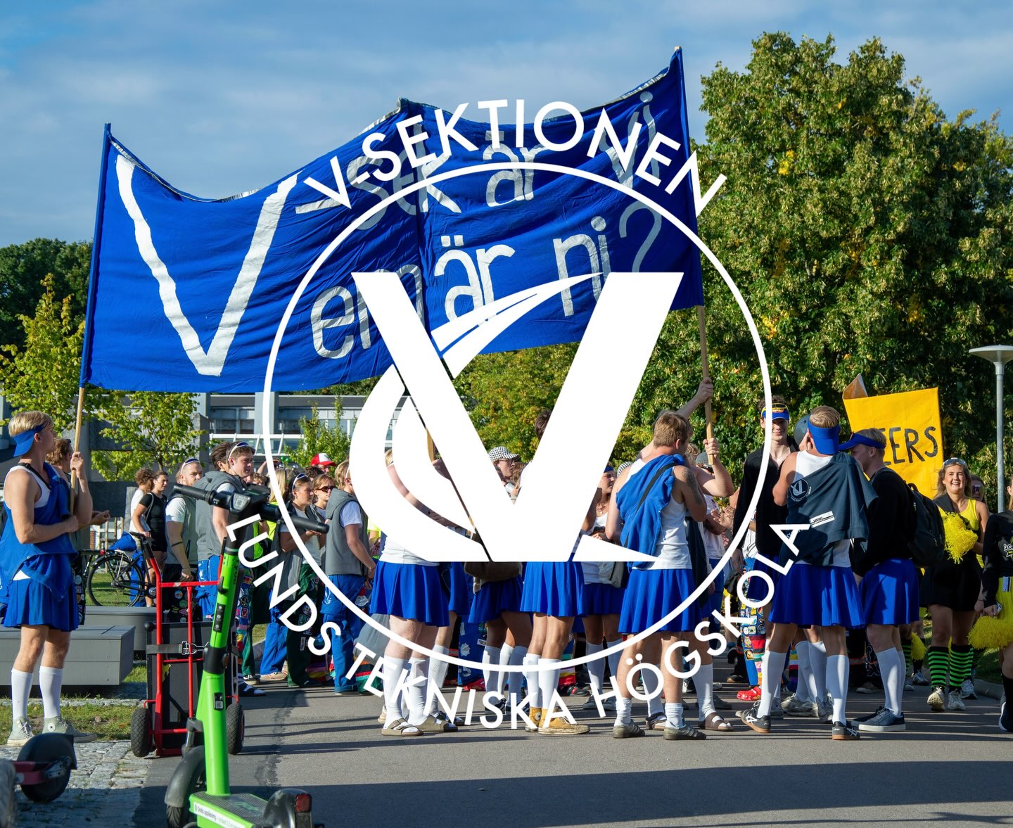 Grattis till antagningen!💙💚🖤
Vi vill önska er alla som blivit antagna till väg och vatten, lantmäteri eller brandteknik ett stort grattis! Ni har nu en underbar tid framför er här på V-sektionen och vi ser så mycket fram emot att träffa er alla i augusti!
Vi ses i augusti!