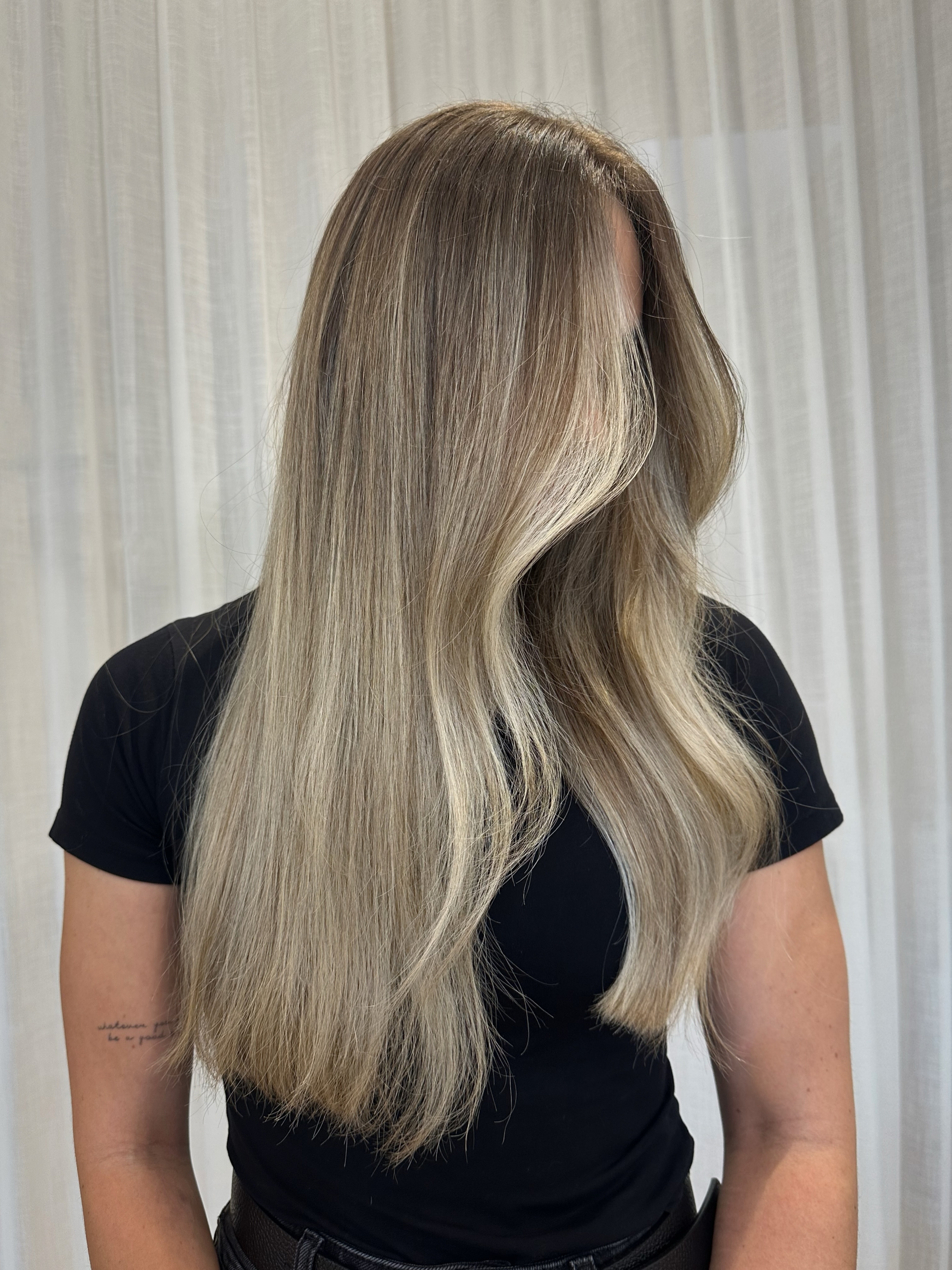 I’ll never get over this mane 😮💨😮💨😮💨
These dimensional blondes will forever have my heart ♥️
#dimentionalblonde #unionroadascotvale #ascotvalehair