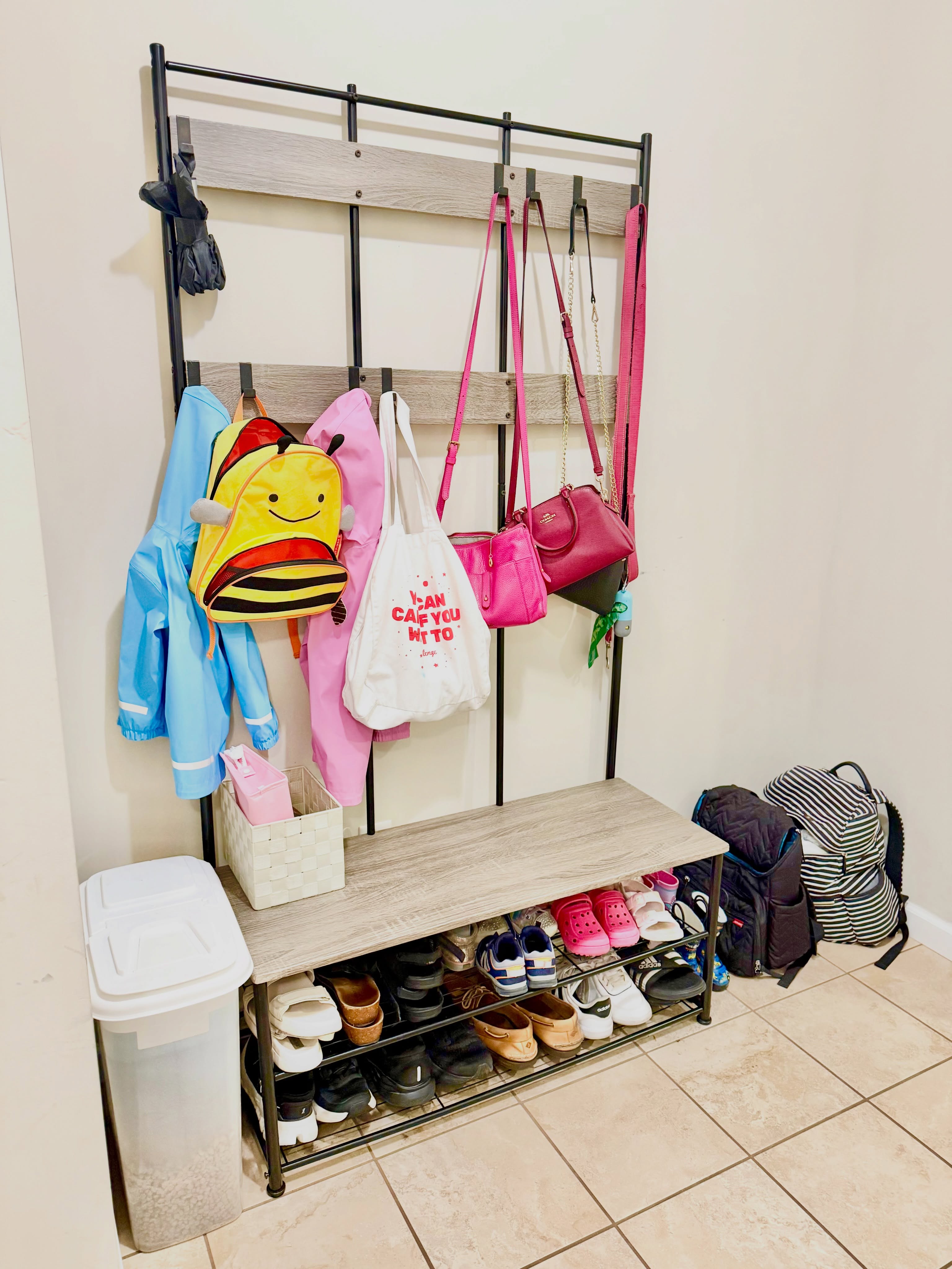 Your mudroom, coat closet, and shoe area are the first spaces you see when you leave home, and the first to welcome you back. 🏡🧥👟🌂
When these spaces are organized, your day starts with less stress and ends with more calm. ☺️
✅ Hang only the coats you wear this season.
✅ Keep shoes contained in baskets, shelves, or cubbies.
✅ Give every family member a designated spot for jackets, backpacks, and everyday essentials.
✅ Donate what no longer fits or gets used. ♻️
A well-organized entryway means no more searching for keys, tripping over shoes, or digging through piles of coats.
Everything has a home, making busy mornings easier and homecomings more peaceful. ☺️
Small changes in this one space can make a big difference in how your entire home feels!!! ☺️ 💚 🏡
•
www.OrganizeMe.Life 🏠
•
•
#614 #columbus #organizeme #newalbanyohio •whitefenceliving •homeorganization •declutter •columbusohio •smallbusiness •girlboss •womenowned •614moms •organizeyourhome •ohlocal •organizedhome •kindness •614moms •43054 •stayorganized •organizinggoals •cbusgrams •kindnessmatters •professionalorganizer •clutterfree •peace •ilovewhatido❤️🏡