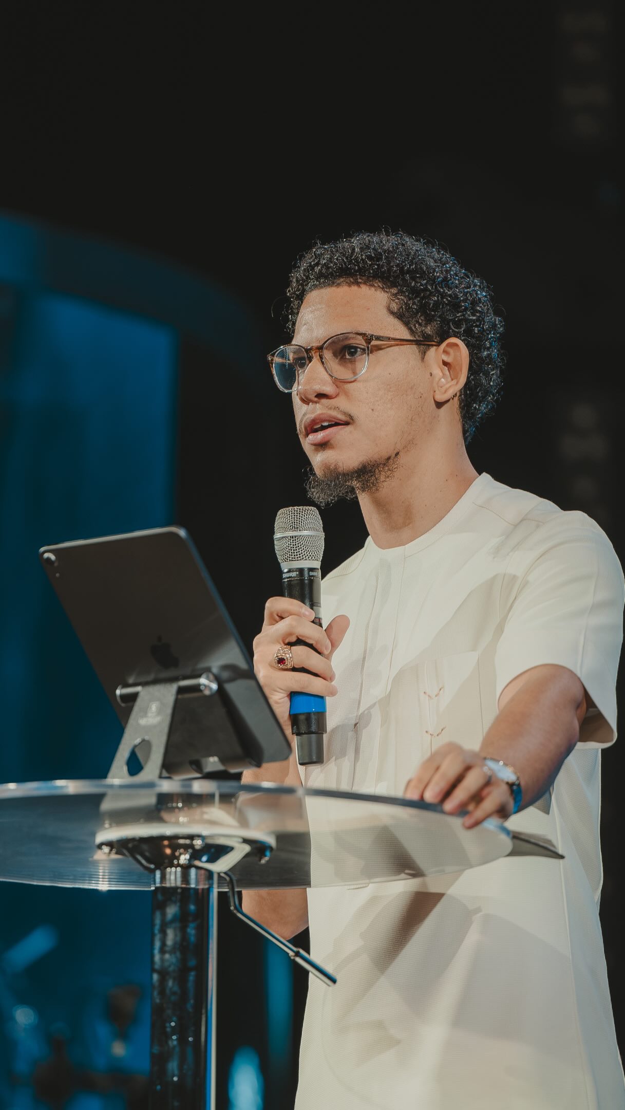 God is calling us to remove every trace of mixture, complacency, and idolatry.
A move of God requires a people who are fully His.
Watch the full message, “Remove It All,” at the link in our bio.